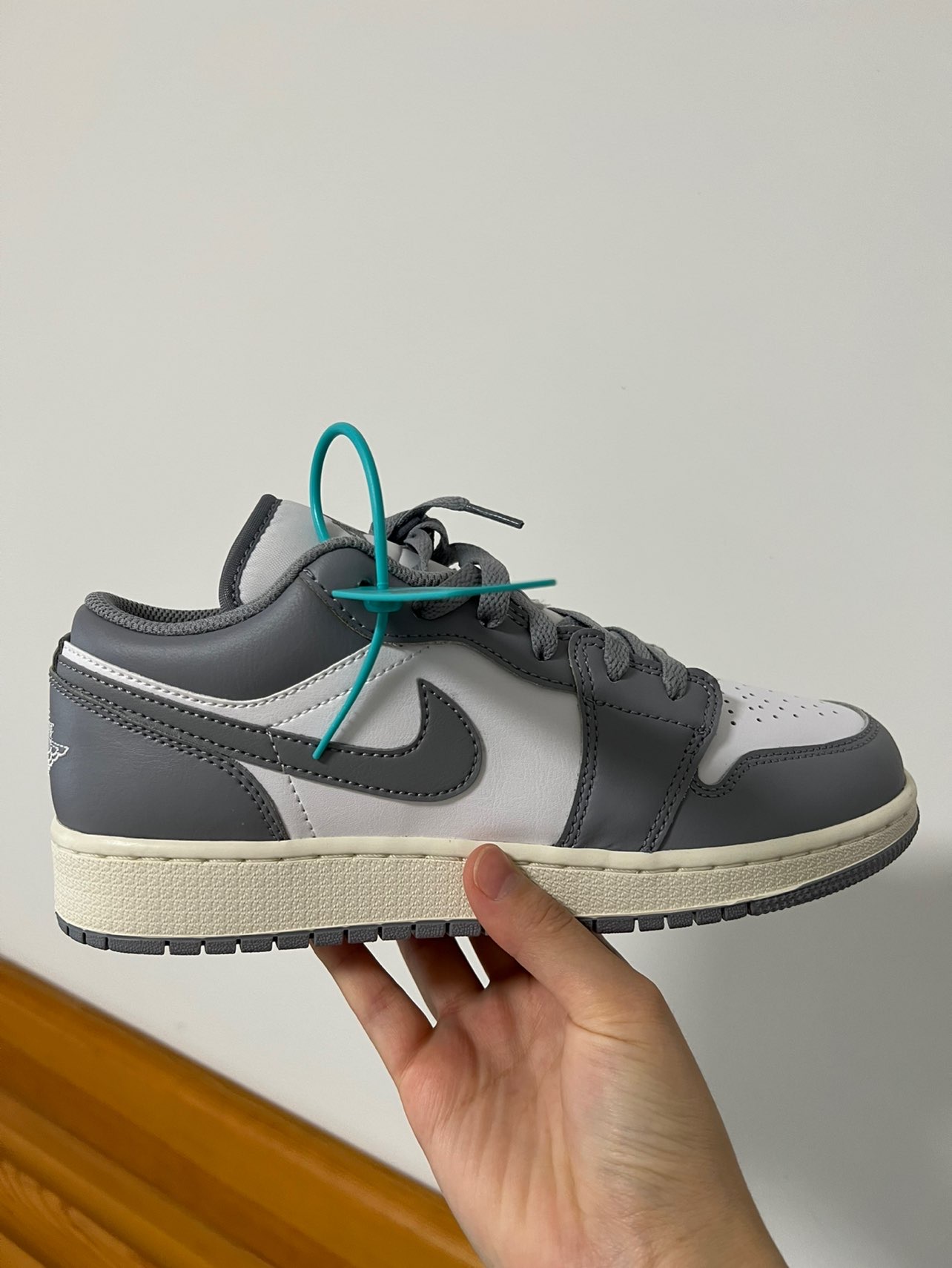 aj1low复古小迪奥灰白色