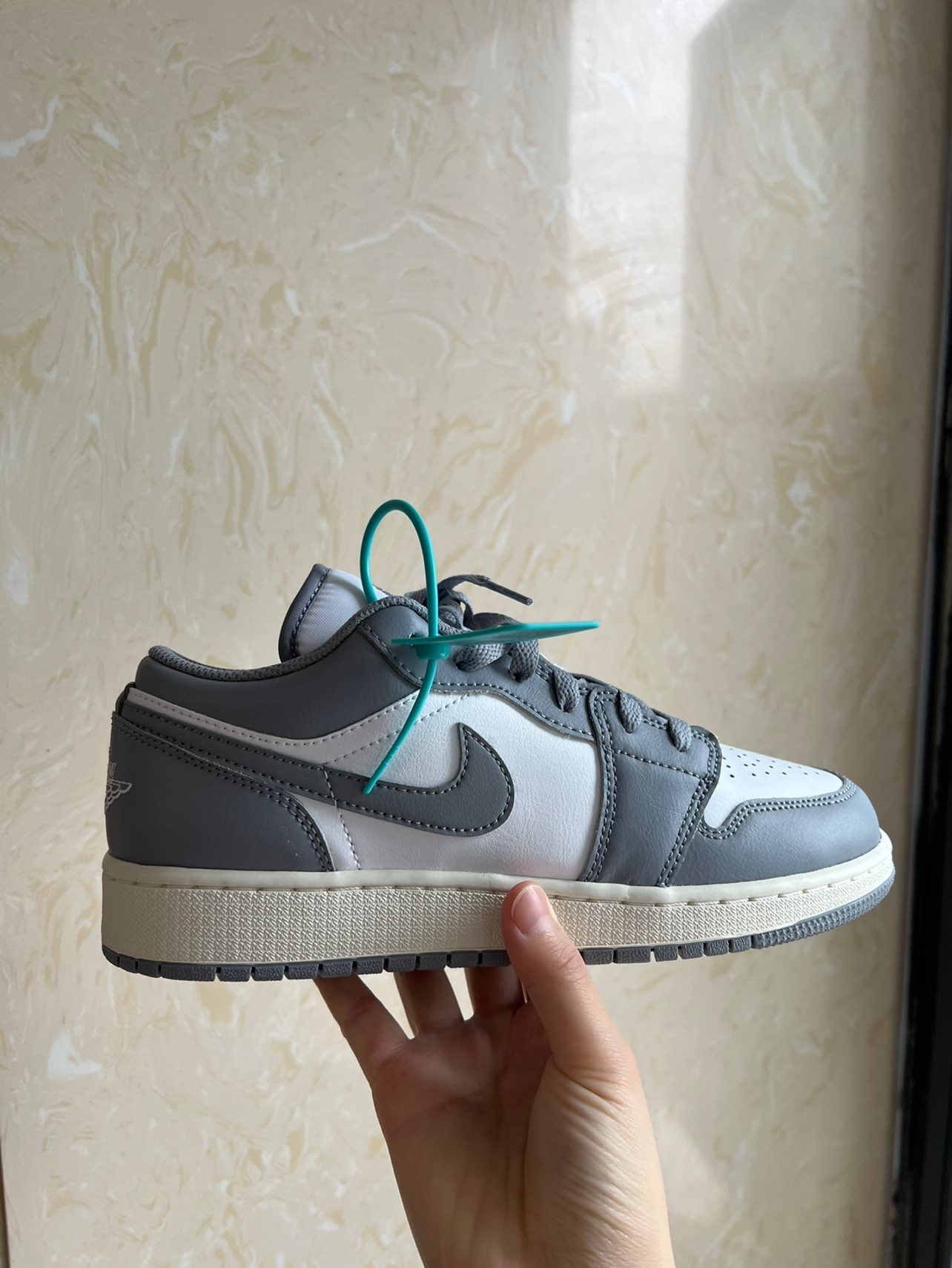 aj1low复古小迪奥灰白色