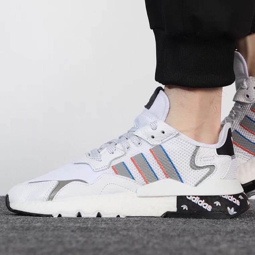 adidas三叶草夜行者跑鞋