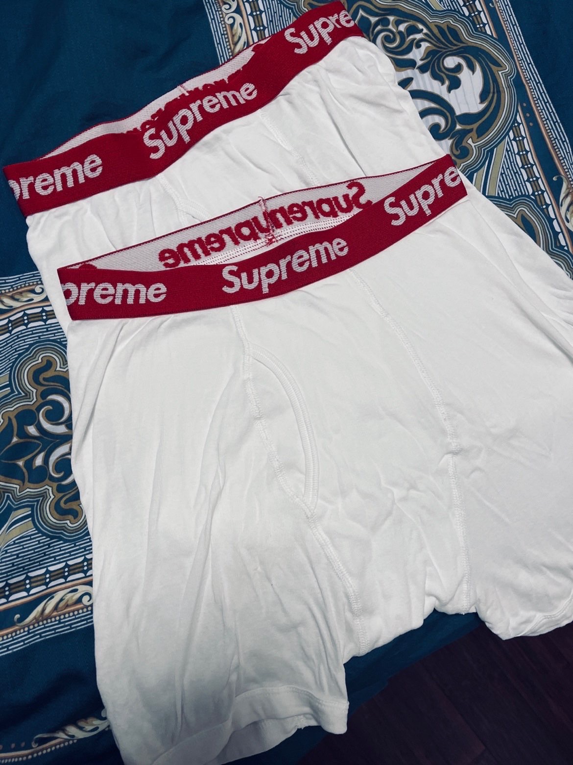 supreme week 1 x hanes boxer briefs (4 pack) white