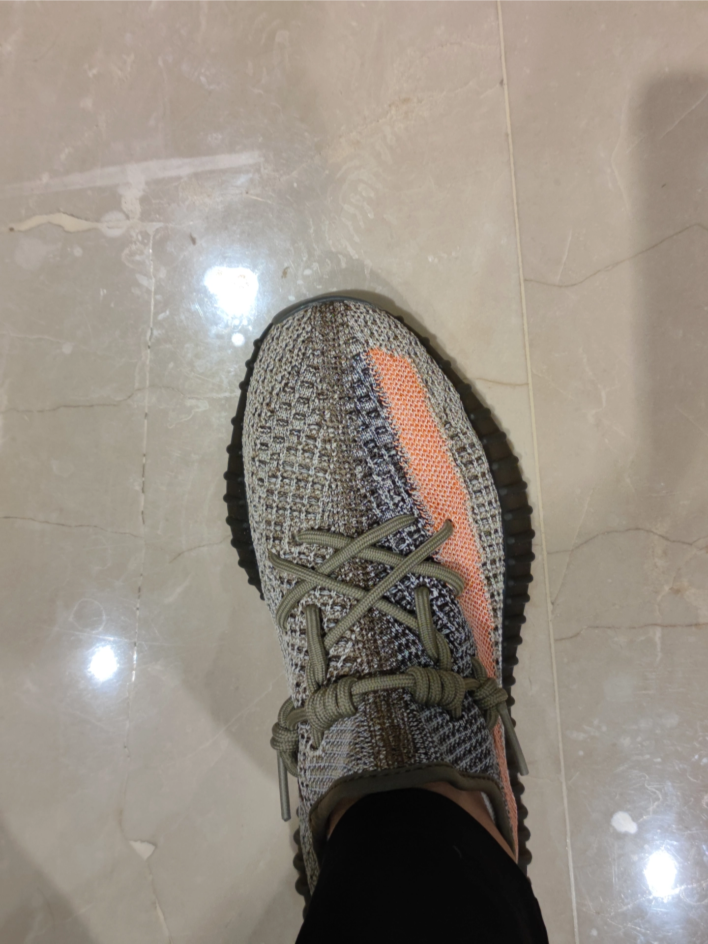 yeezy火山灰洗了图片