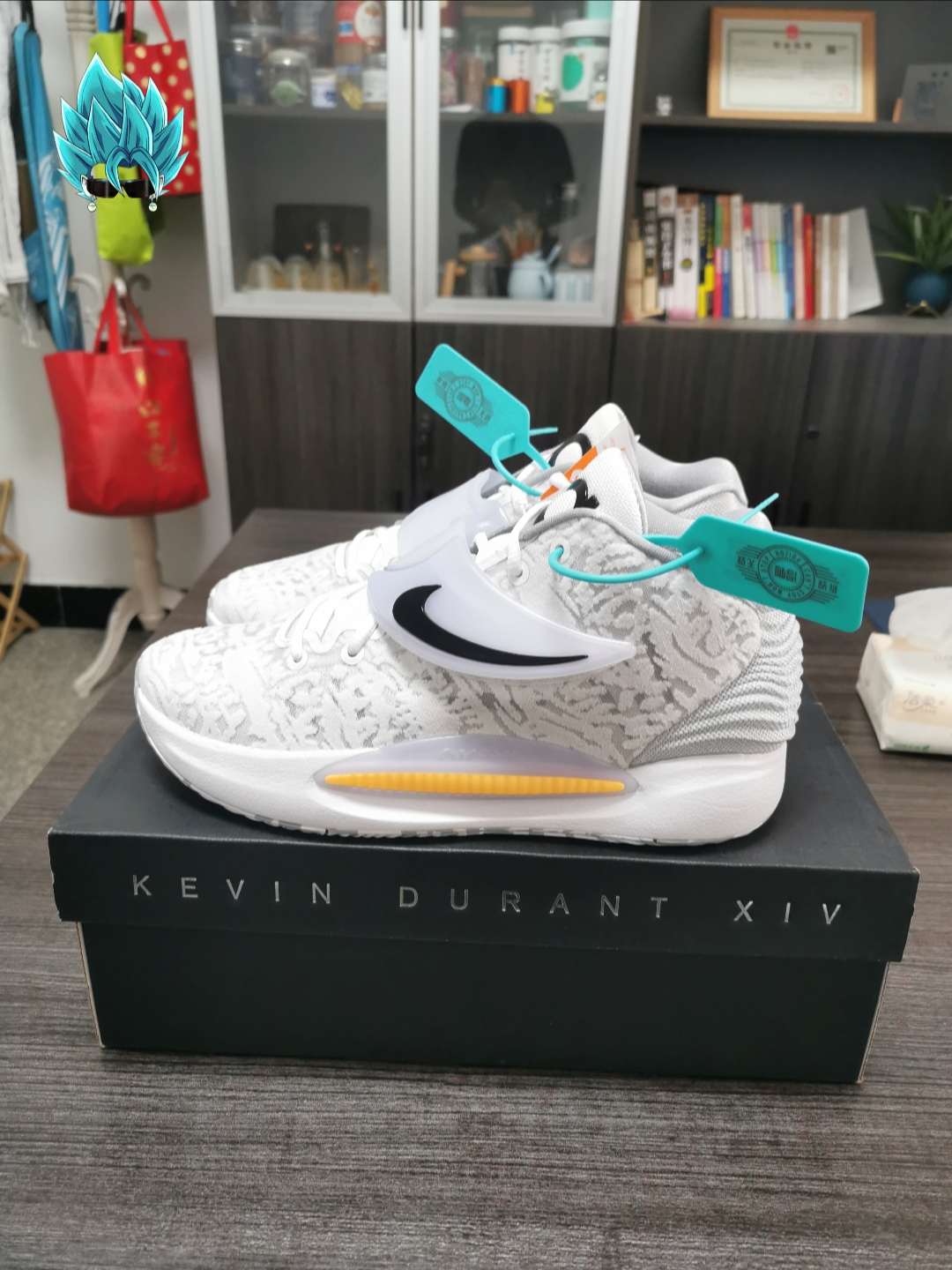 kd14篮网主场配色图片