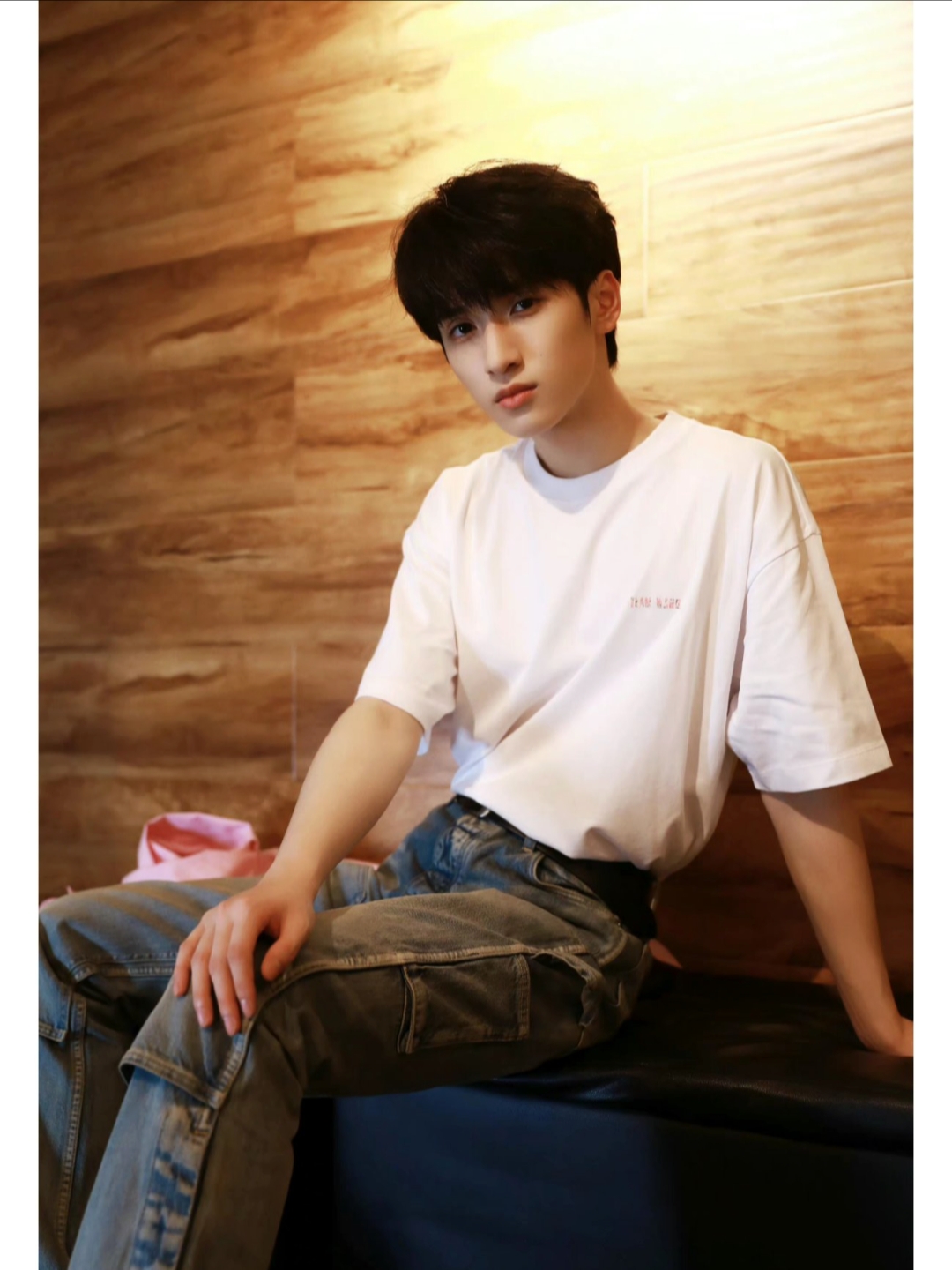 清爽少年穿搭  严浩翔ootd