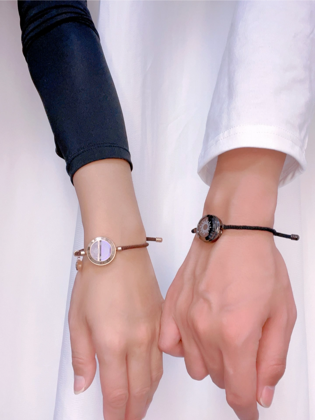 圣诞浪漫好物丨情侣感应手链🤩