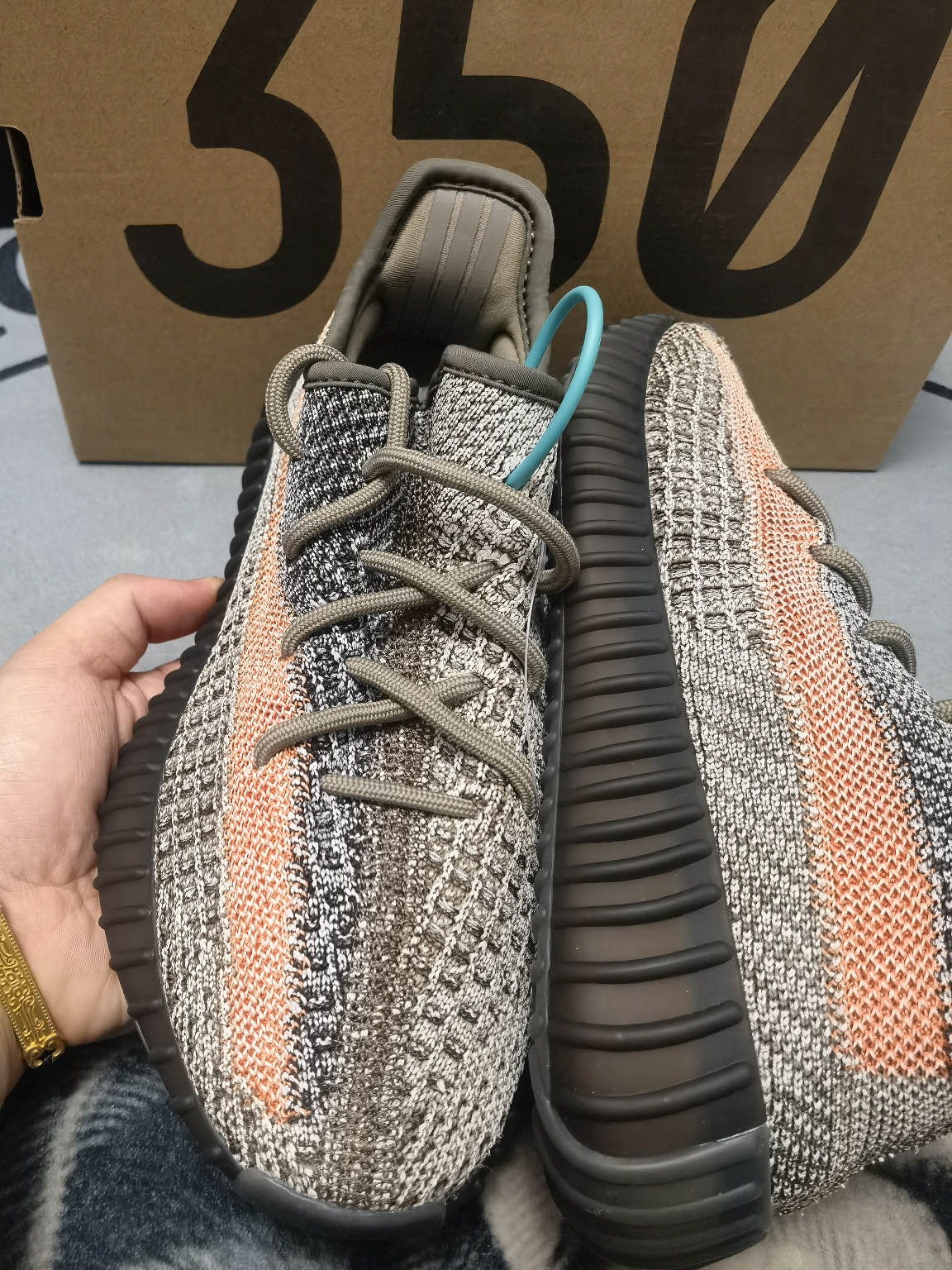 yeezy火山灰洗了图片