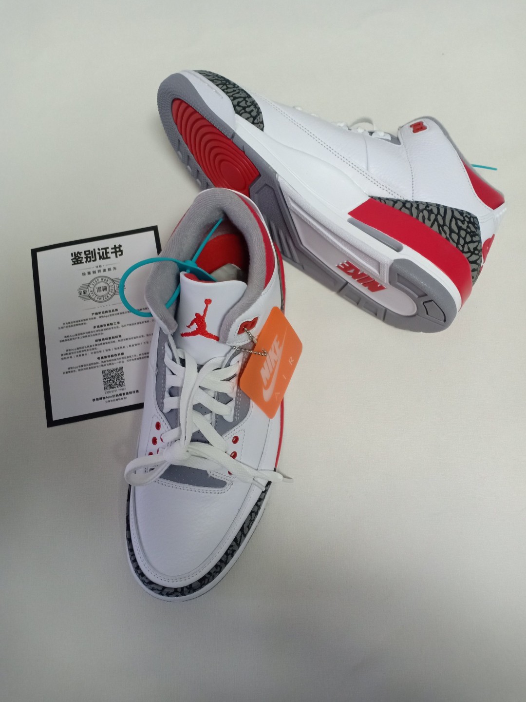 经典火焰红aj3,当前价格不容错过