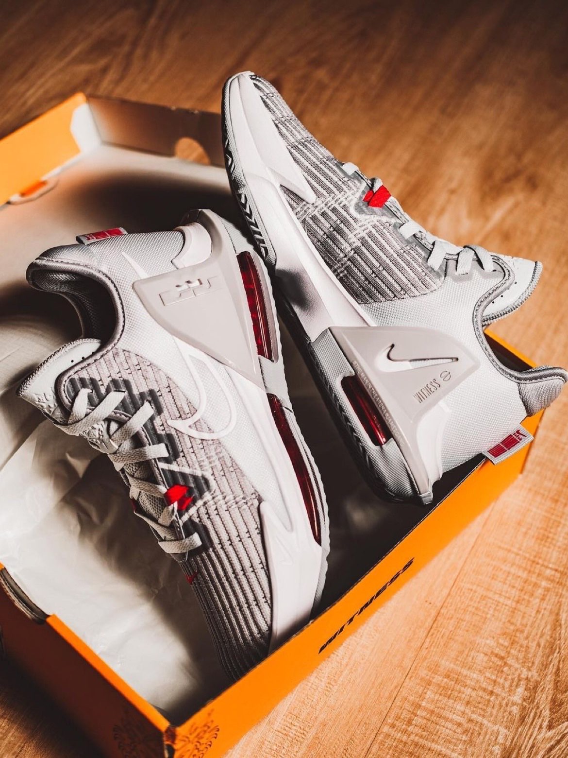 Nike LeBron Witness 6 EP 'Pure Platinum' US M 9.5 - POIZON