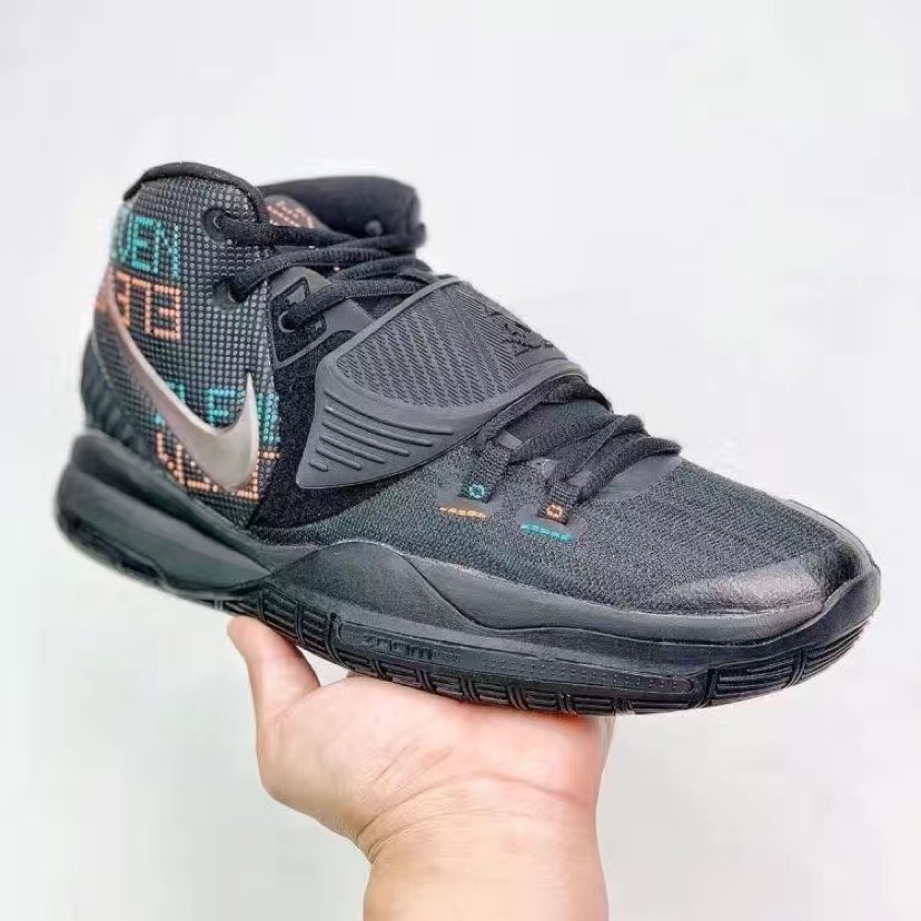 nike欧文6黑蓝红配色