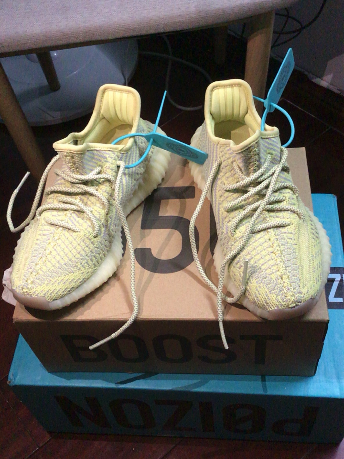 脏黄天使yeezy350