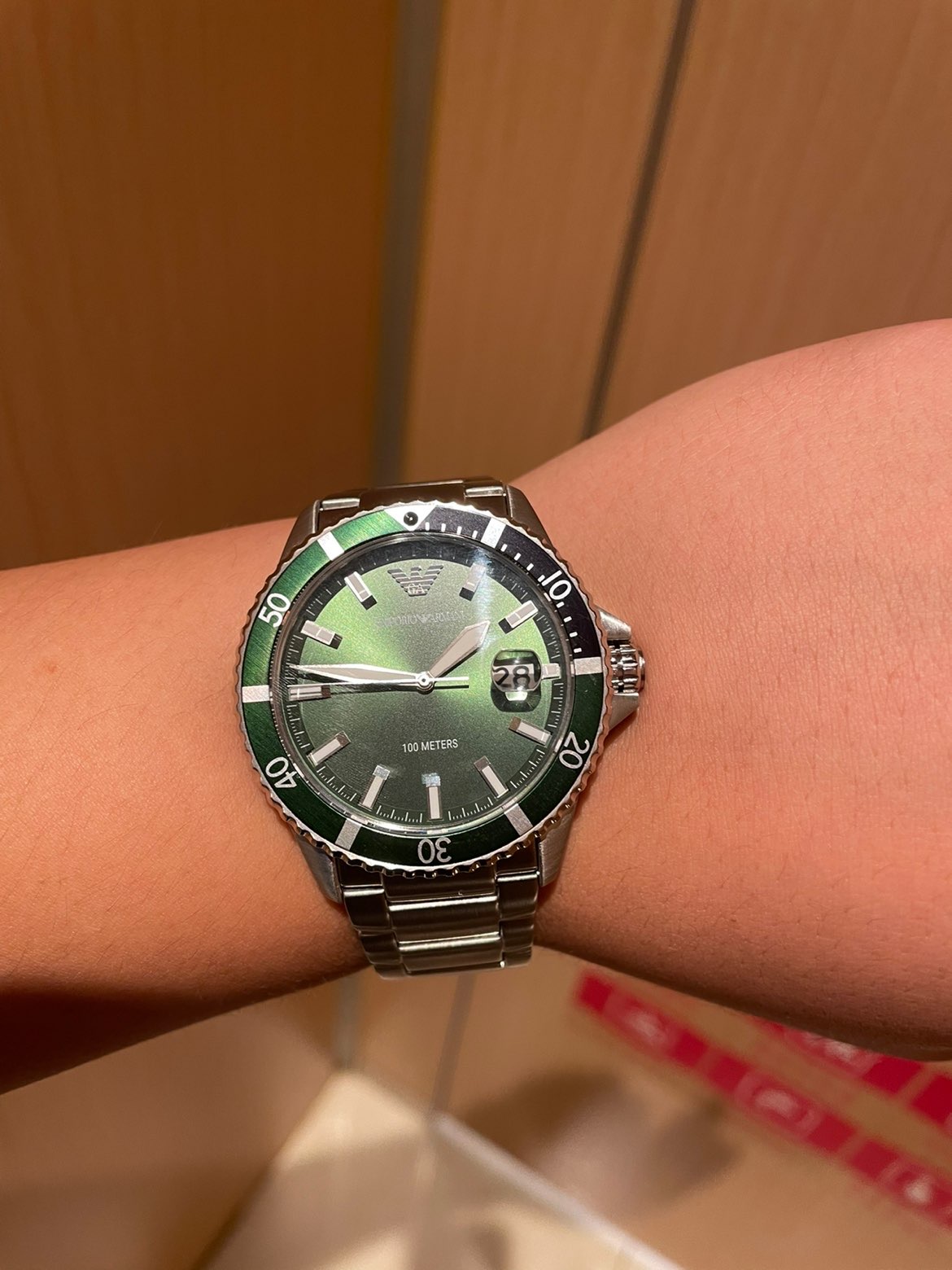 armani 阿玛尼时尚经典绿水鬼日历绿表盘钢带欧美男表手表ar1133怂 