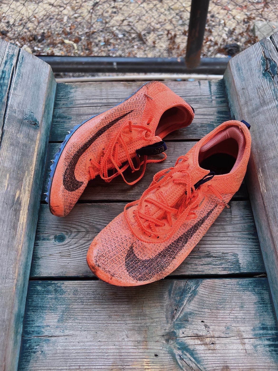 nike zoom superfly elite 2 橙色

直道之王?

nike顶级短跑钉鞋