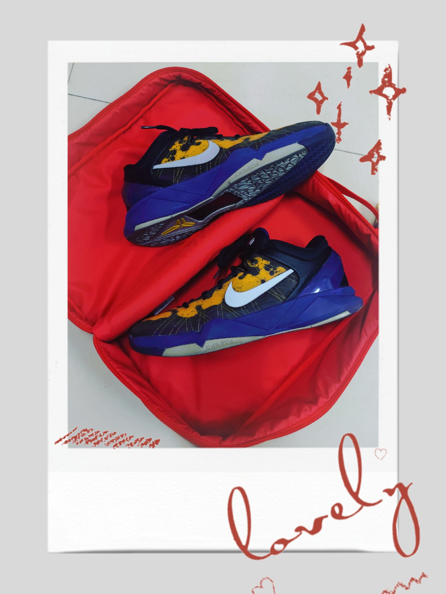 科比7元年箭毒蛙配色