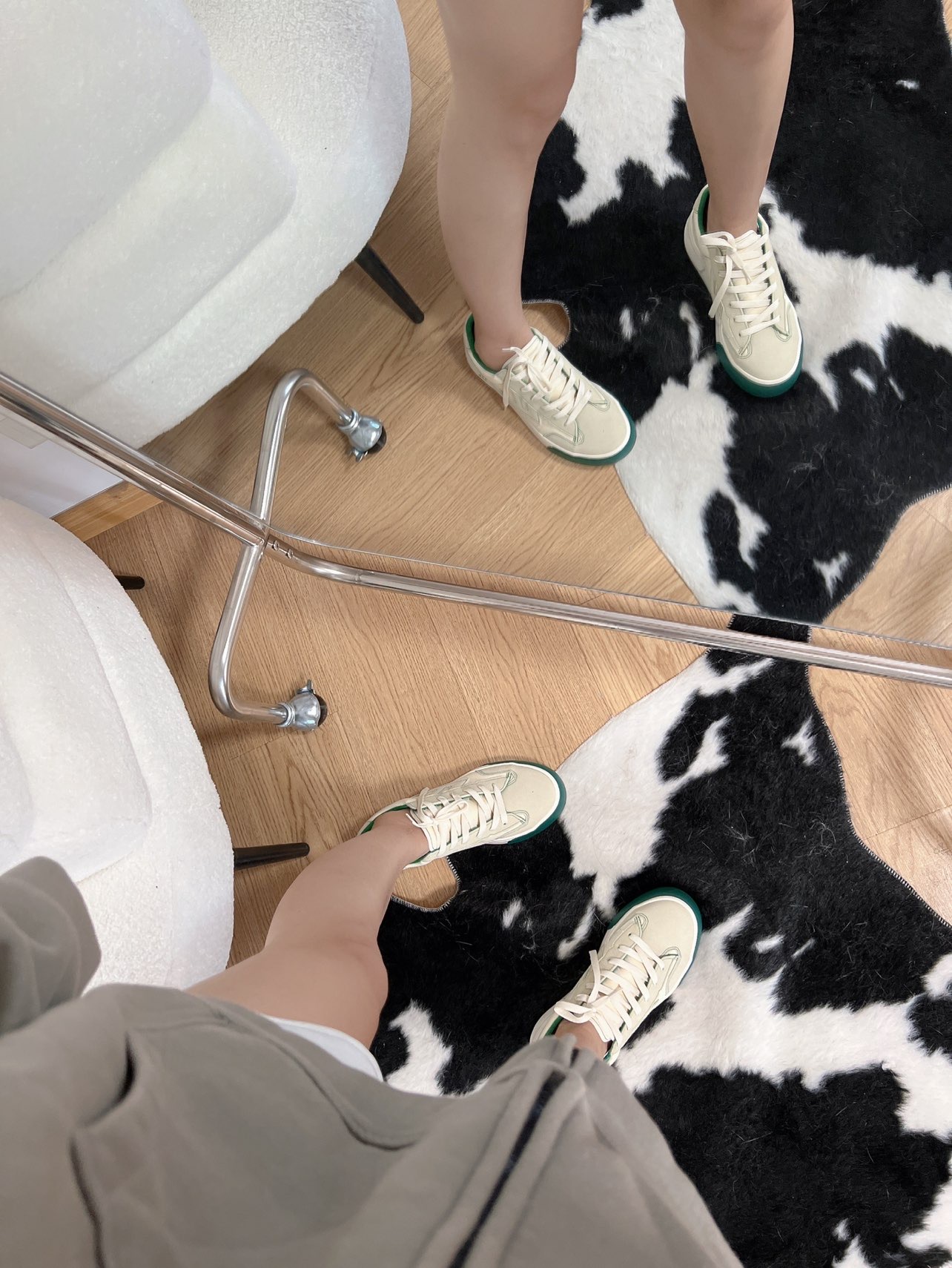 天mao回力广东专卖店 被梅尼耶种草的这款鞋子 这个配色太好看啦 上脚