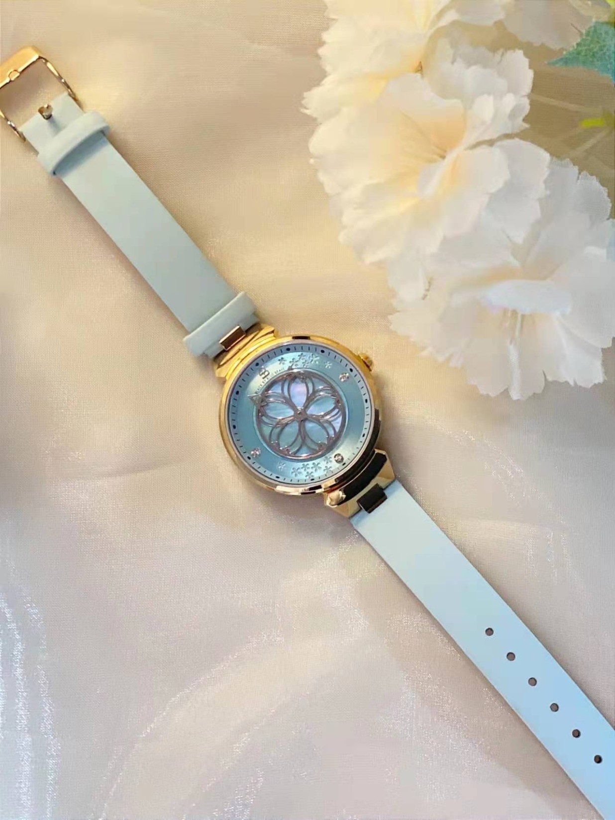 心仪礼物97|好看死了,4b手表樱花94