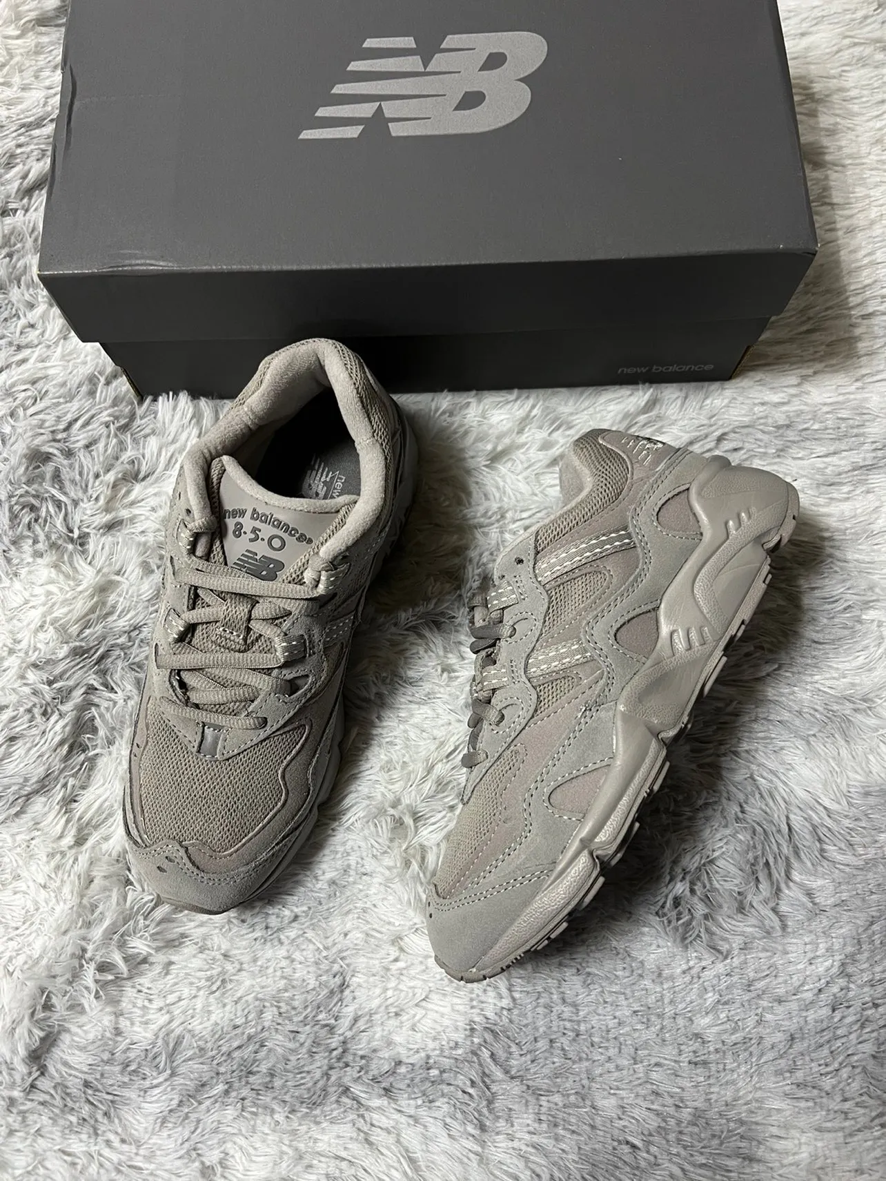 850 Grey New Balance 850 Safari New Balance 99 Grey Grade School