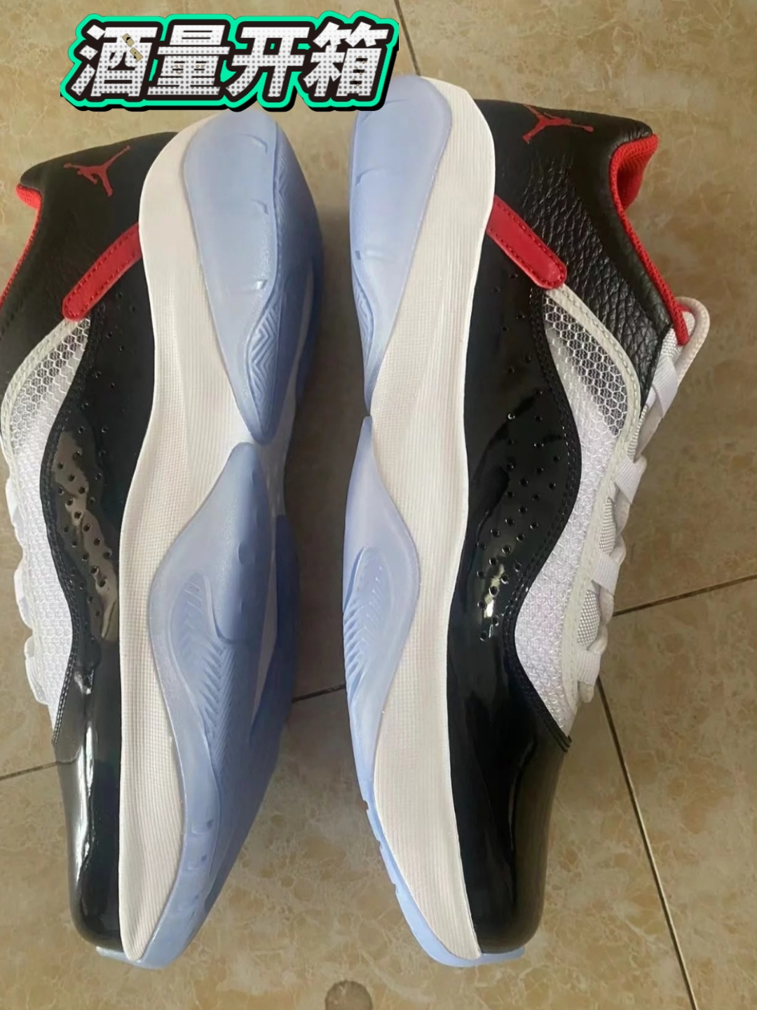 aj11cmft low一双超级吸睛的篮球鞋