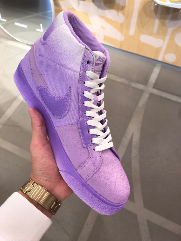 Nike sb blazer chukka purple hotsell