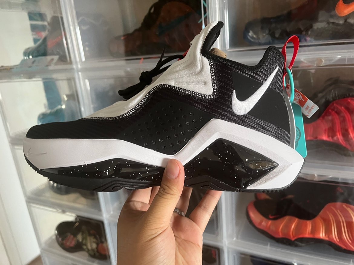 士兵14黑白配色超级炫酷