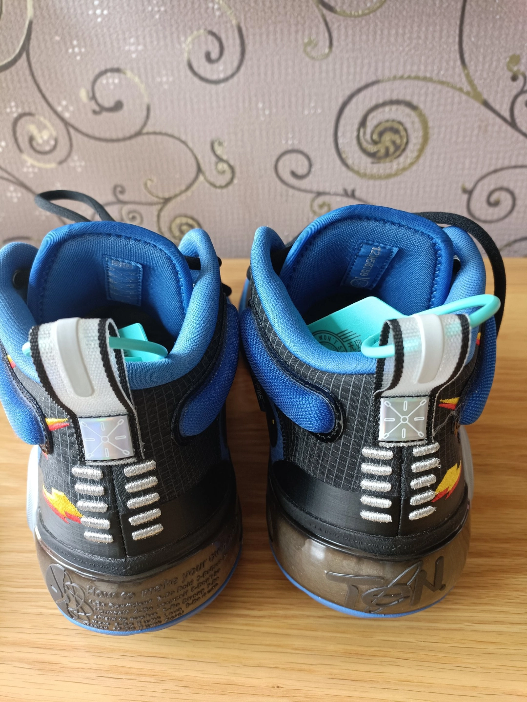 custom review-LINING Way Of Wade 10 Element   Thunder & Lightning