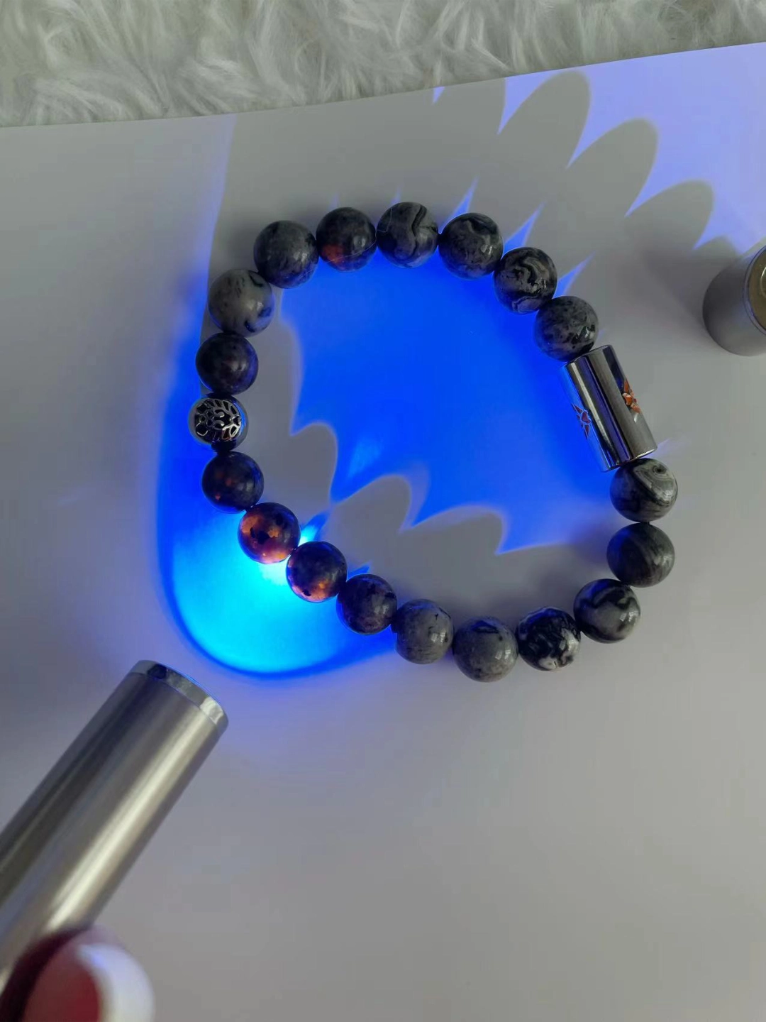 这么美的97火焰石手串,你确定不想拥有吗