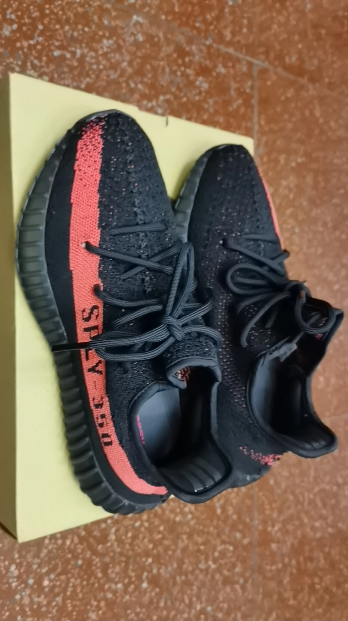 custom review-Adidas Yeezy Boost 350 V2 'Red' 2022