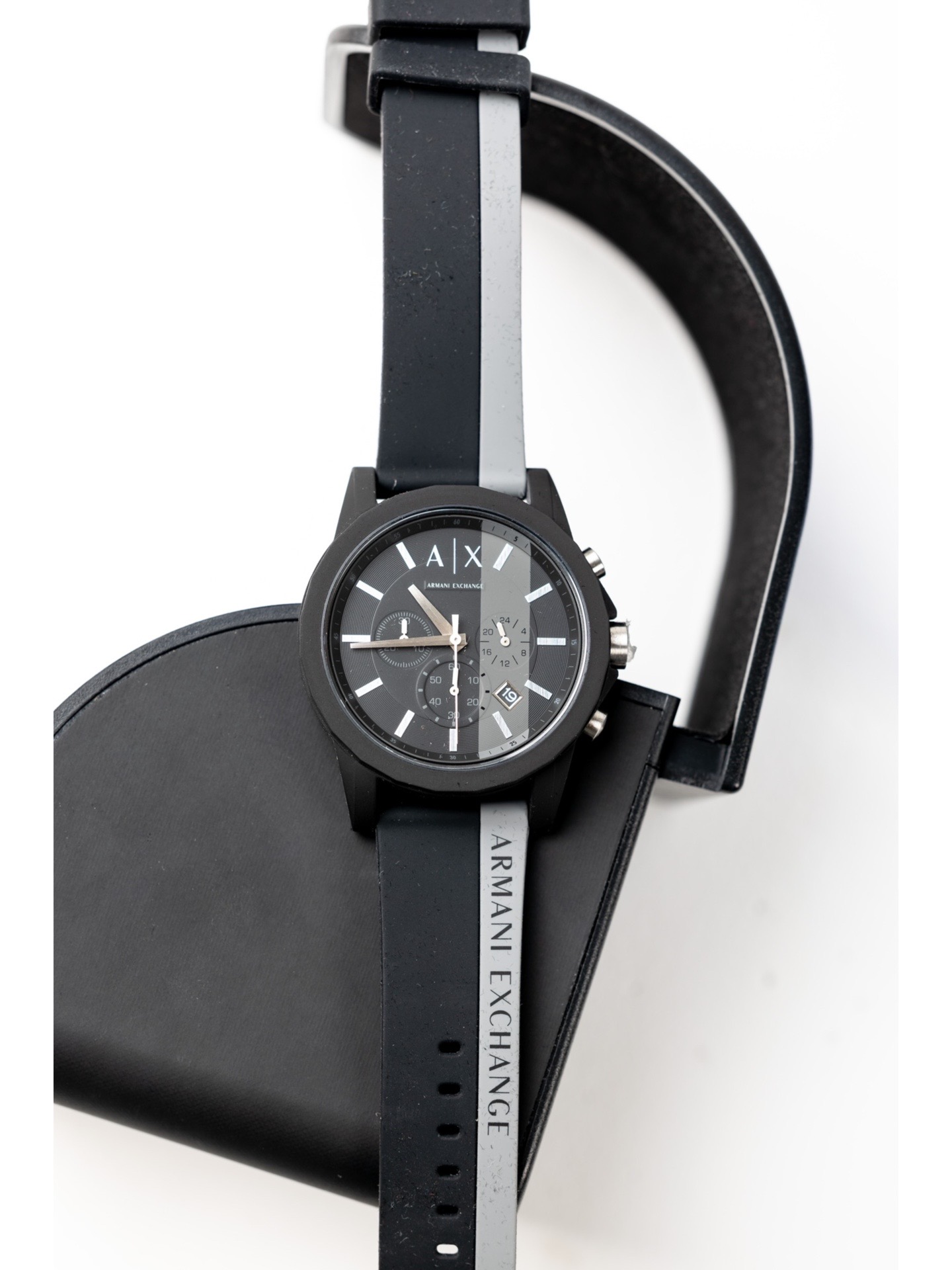 618腕表推荐丨阿玛尼ax黑武士