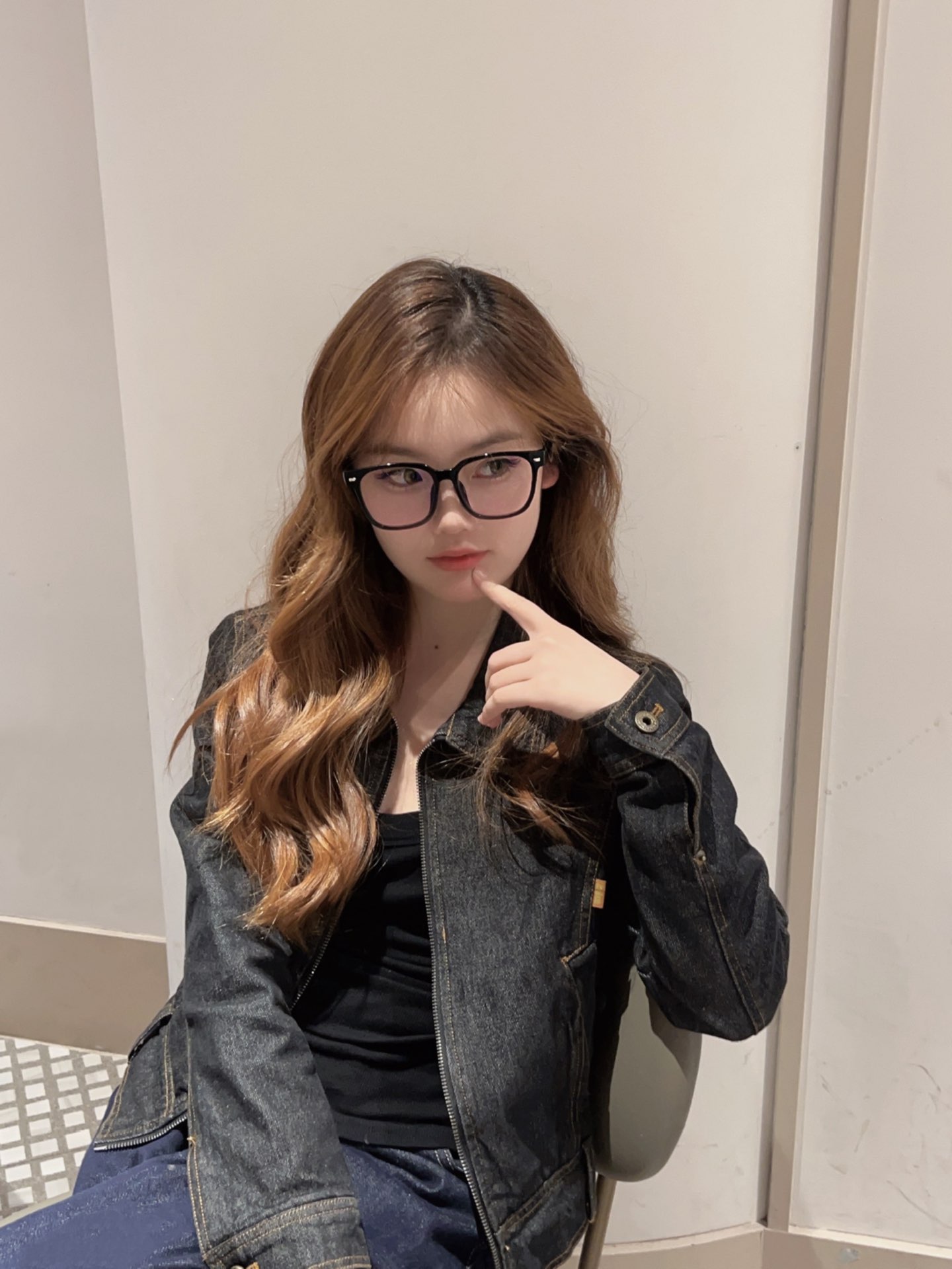 素颜戴也是美女的近视眼镜