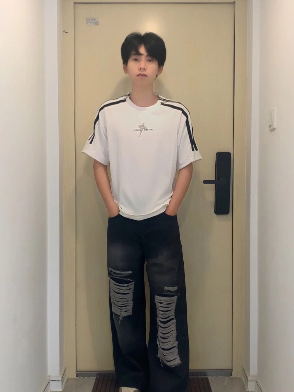 165小个子男生成为穿搭博主的第八十八天