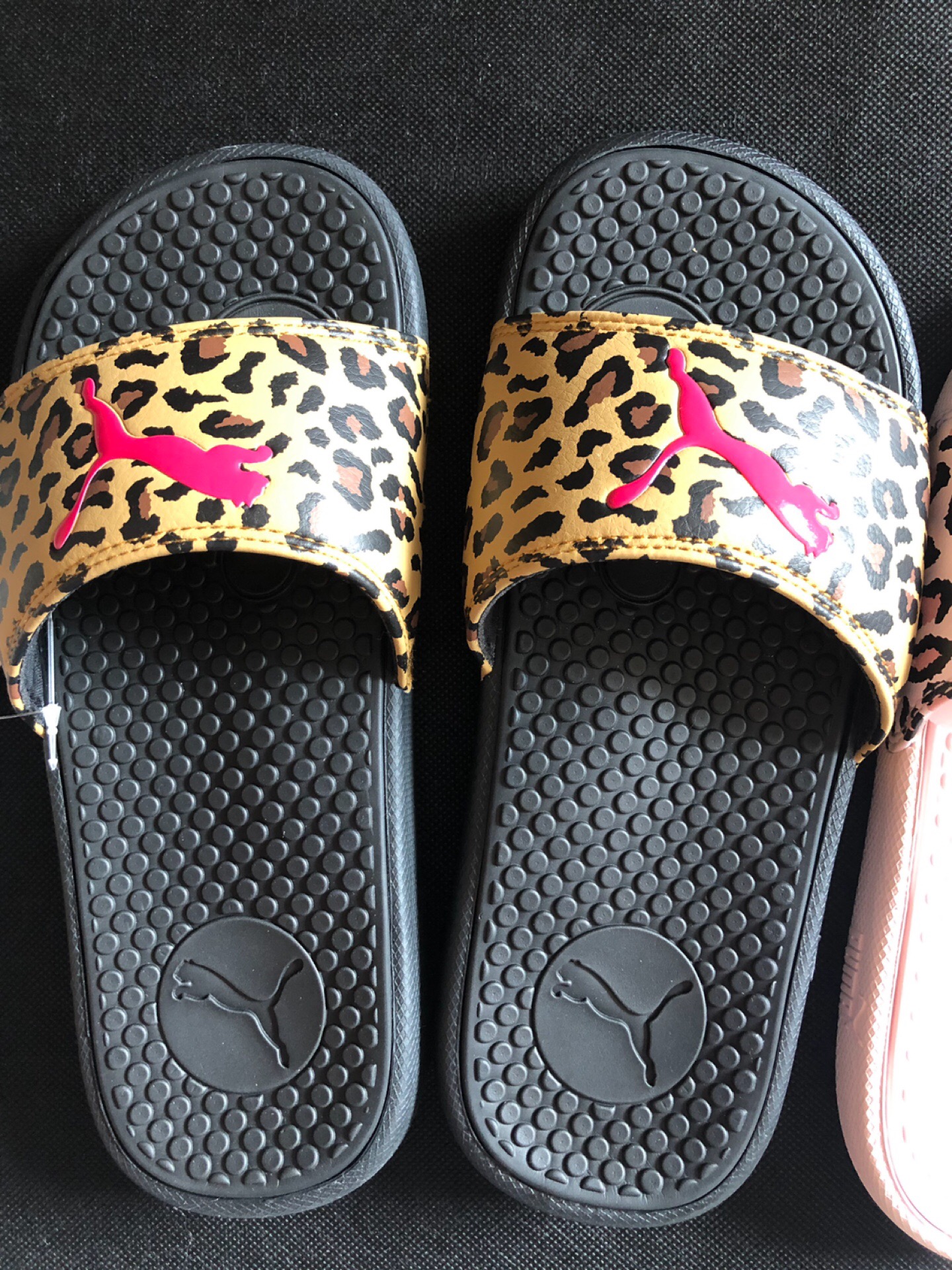 又入手一双搭配鸳鸯#鸳鸯鞋 #特别强推的一款拖鞋 #彪马puma #彪马