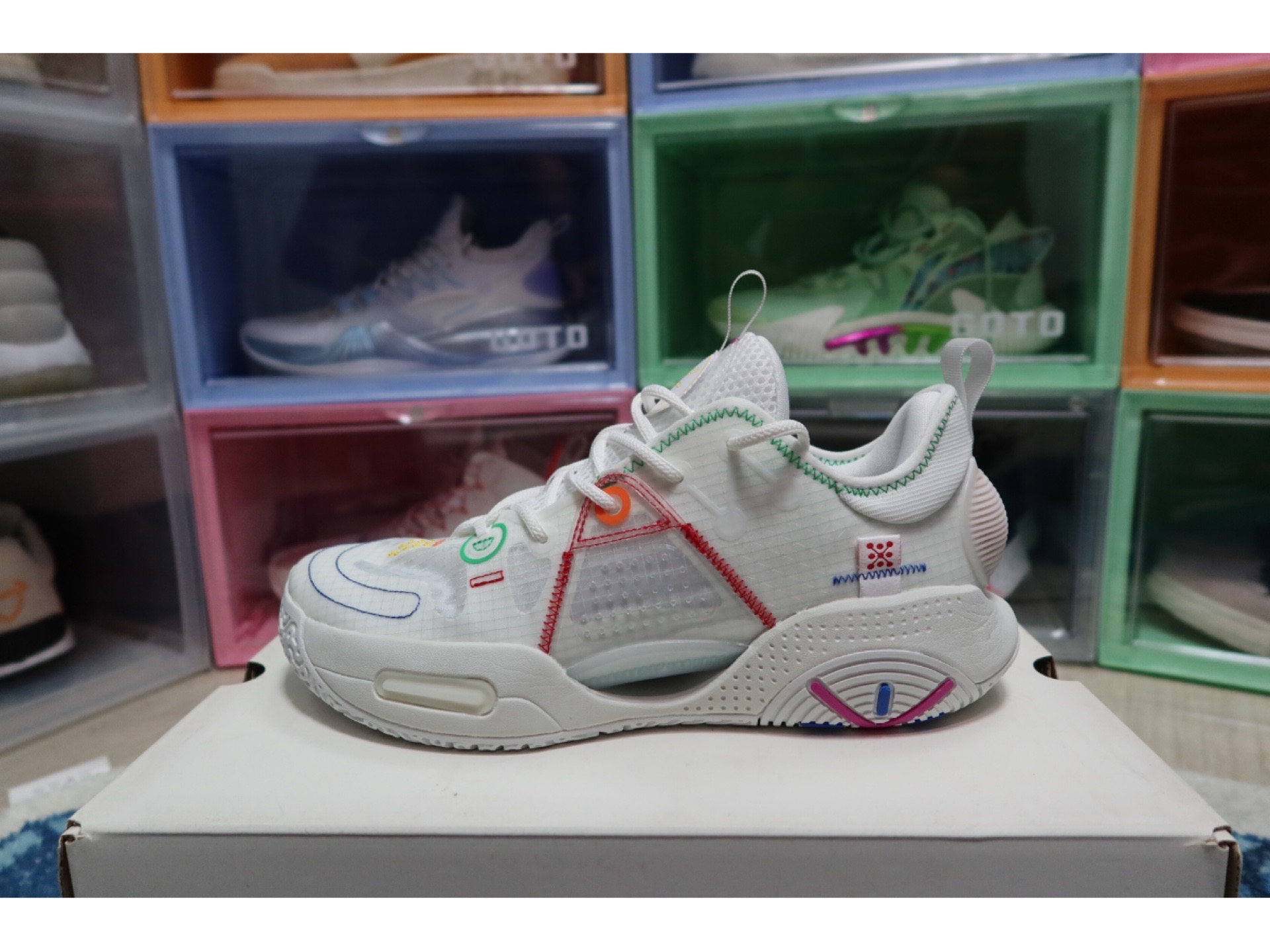 适合夏季运动穿搭的实战鞋 全城9 v1.