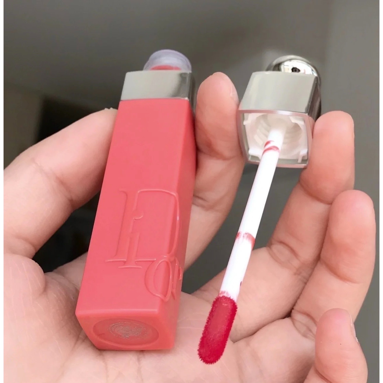 染唇膏是什么(染唇膏怎么使用)