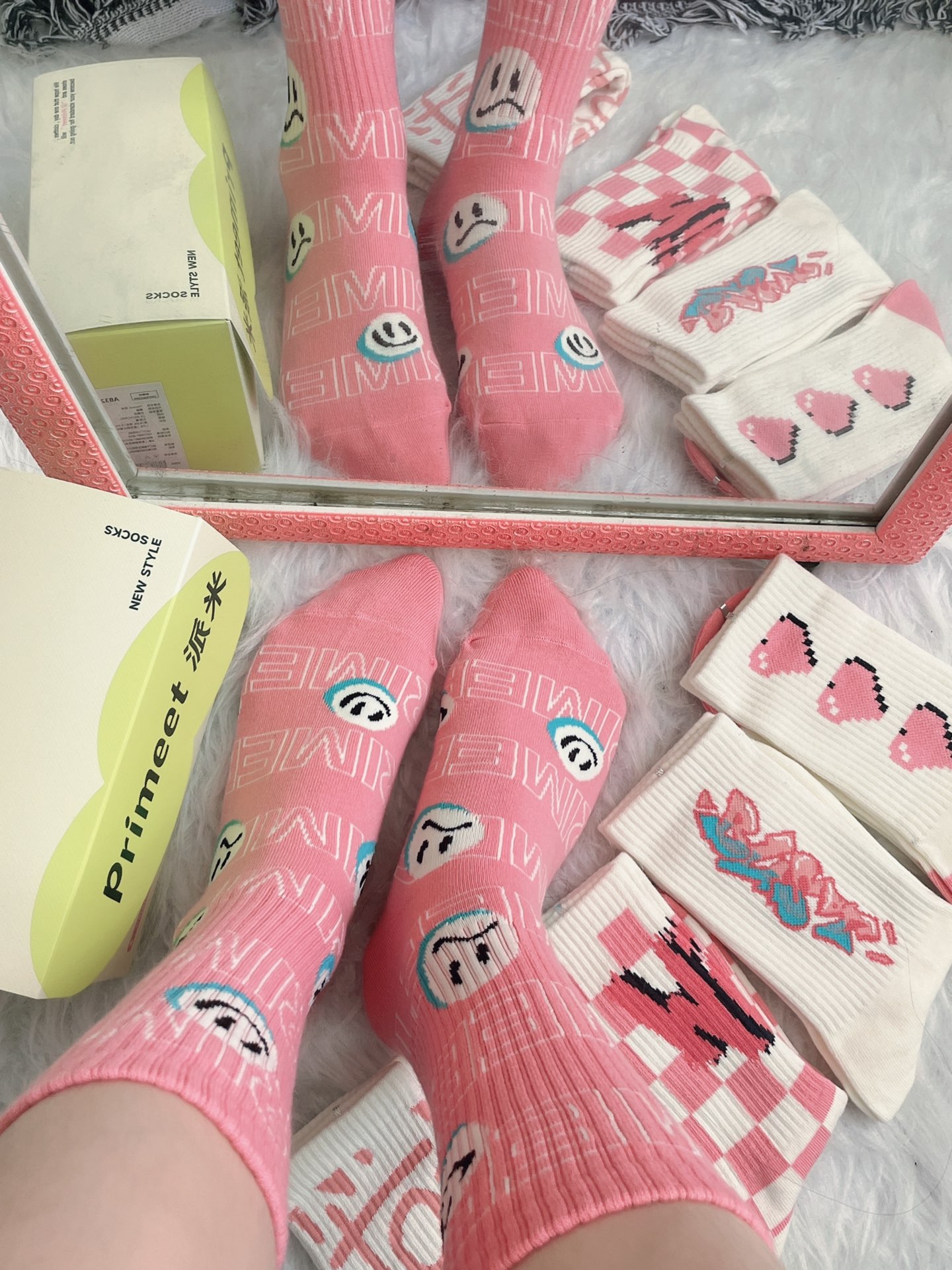 对这种粉色袜子根本没有抵抗力呀