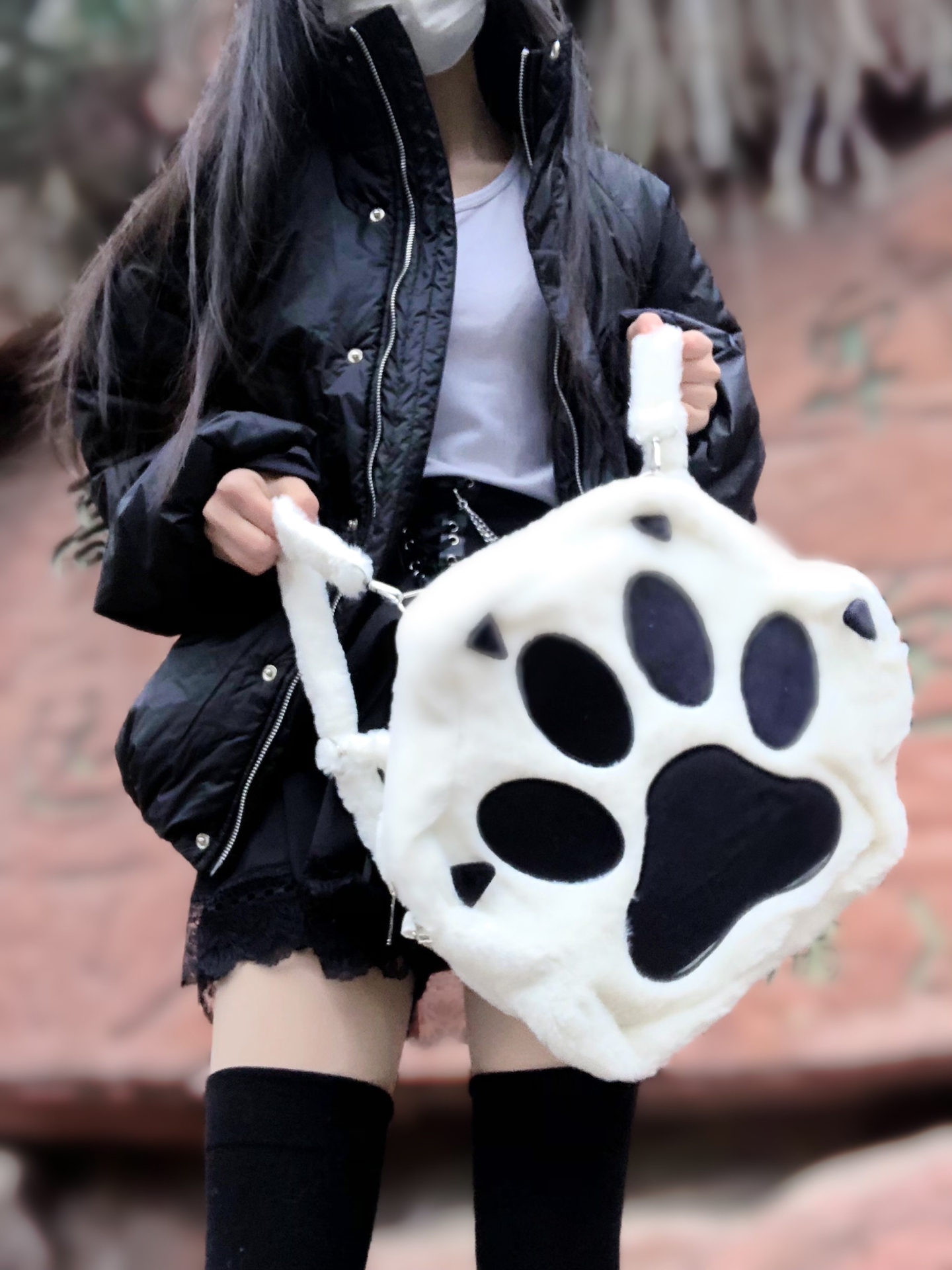 超级可爱的猫爪包包谁不喜欢呀