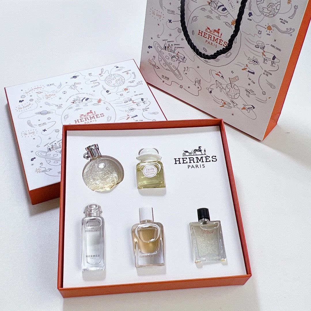 爱马仕大地之光香水小样7.5ml五件套!