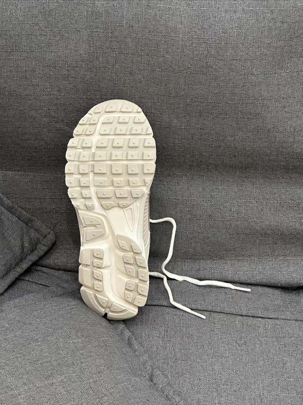 custom review-Nike Zoom Vomero 5 Sail Light Orewood Brown Women's
