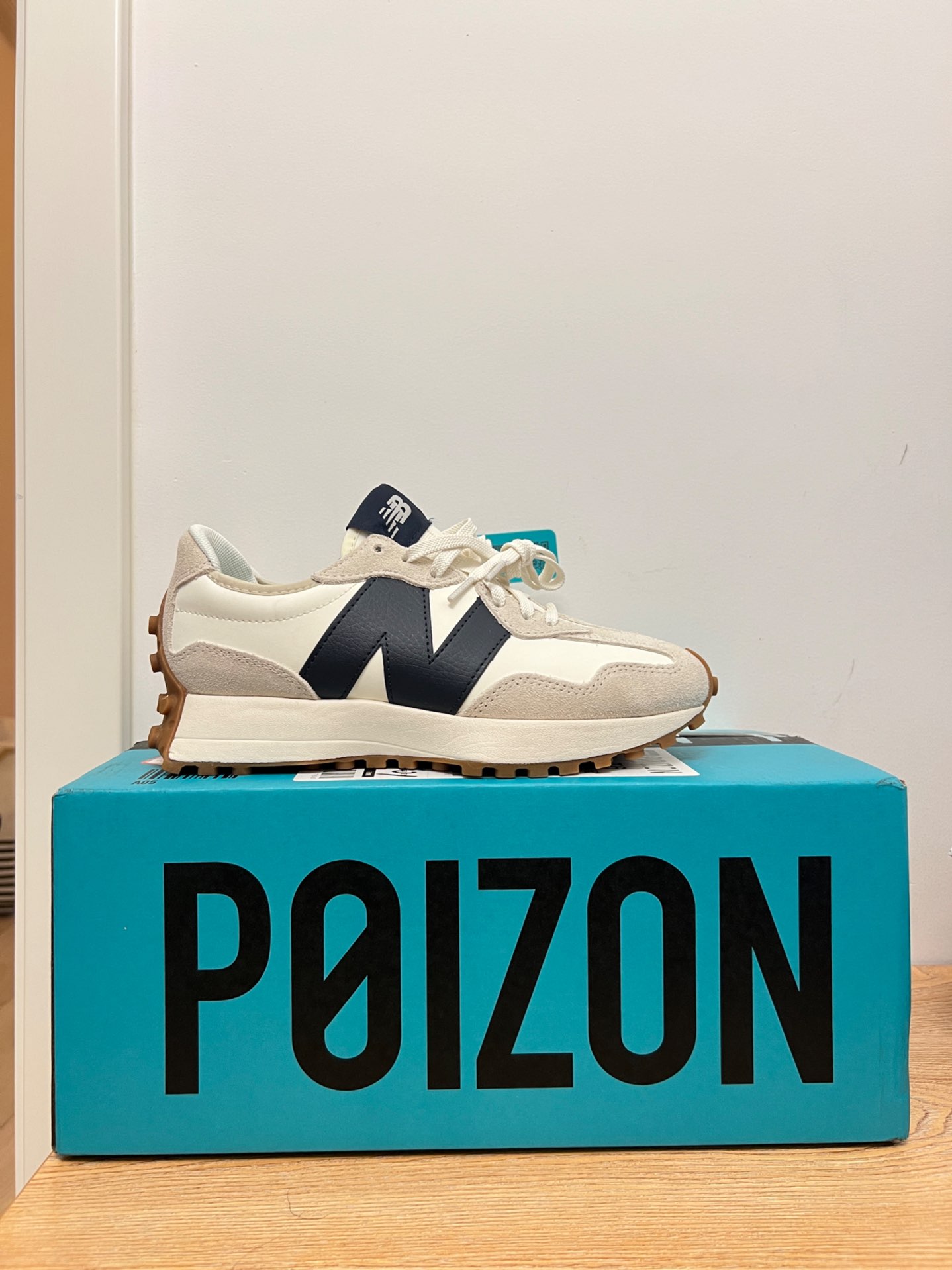custom review-New Balance 327 Moonbeam Outerspace Women's