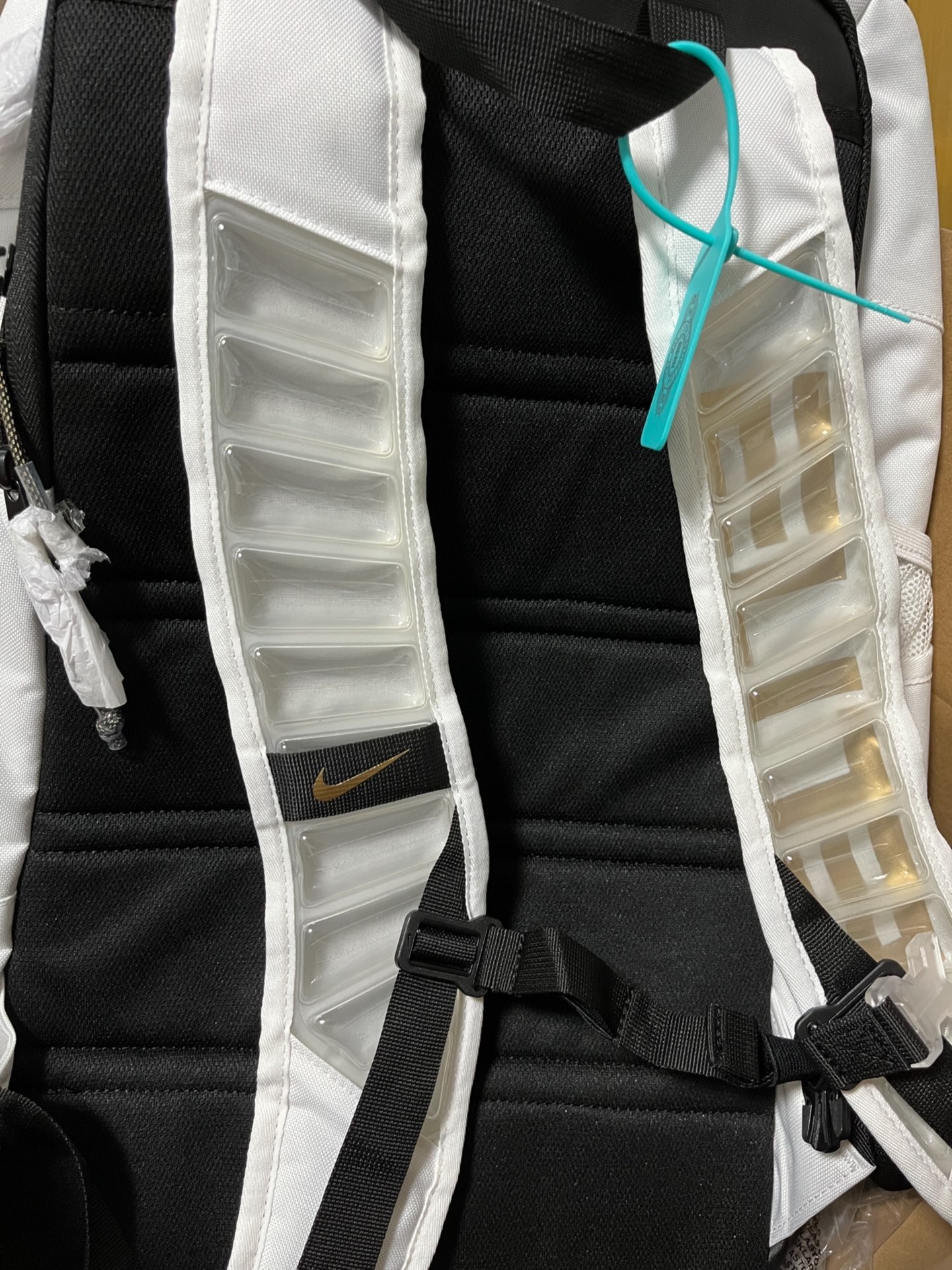 custom review-Nike Hoops Elite 32L Backpack White/Gold/Black