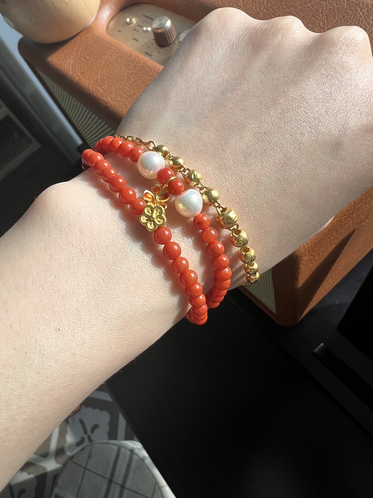 diy乐趣谁懂?南红我实在爱不释手搭配黄金竟然有点好看