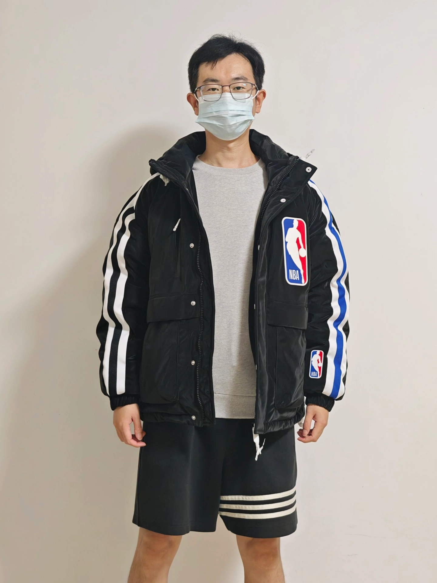 杰克琼斯nba联名羽绒服图片