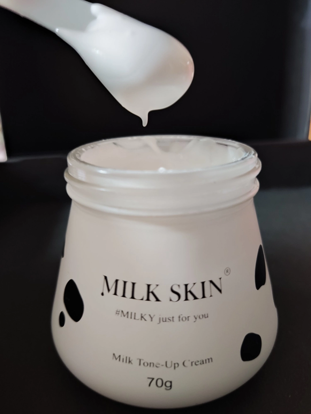 早八人的快乐,超好用的素颜霜