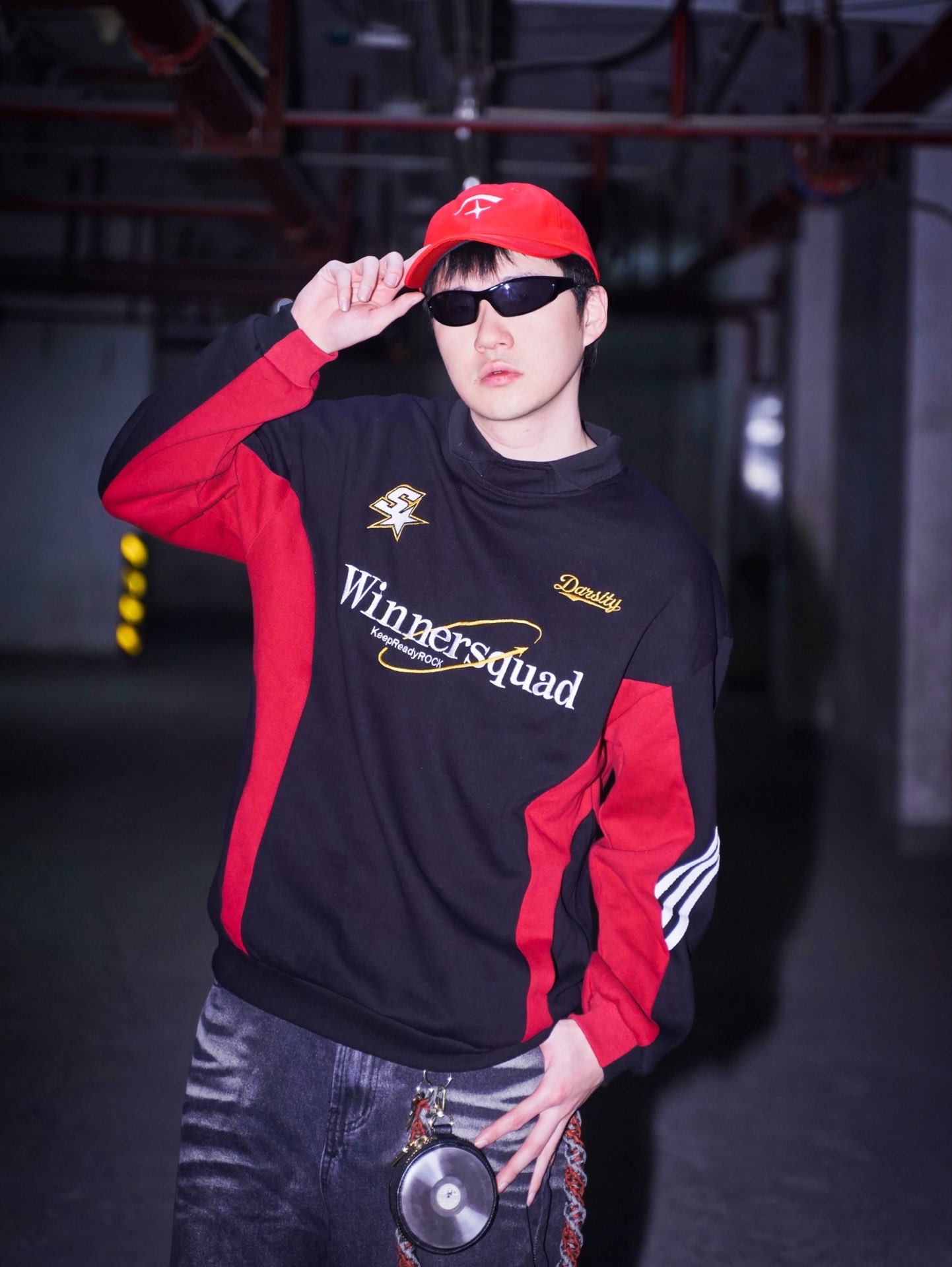 男生真的可以尝试戴红帽子|男生穿搭