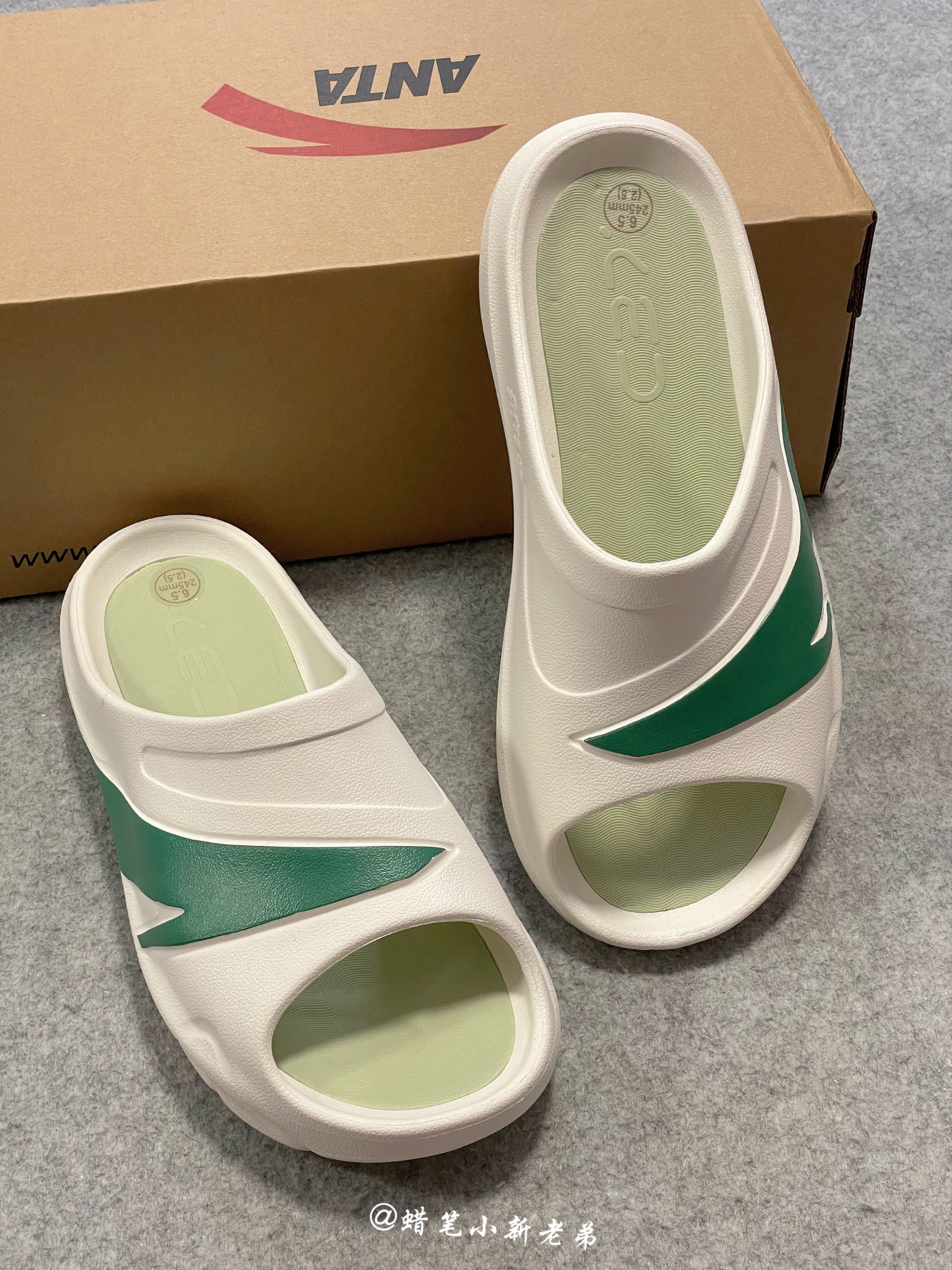 安踏c37 运动拖鞋 白绿 真的好穿