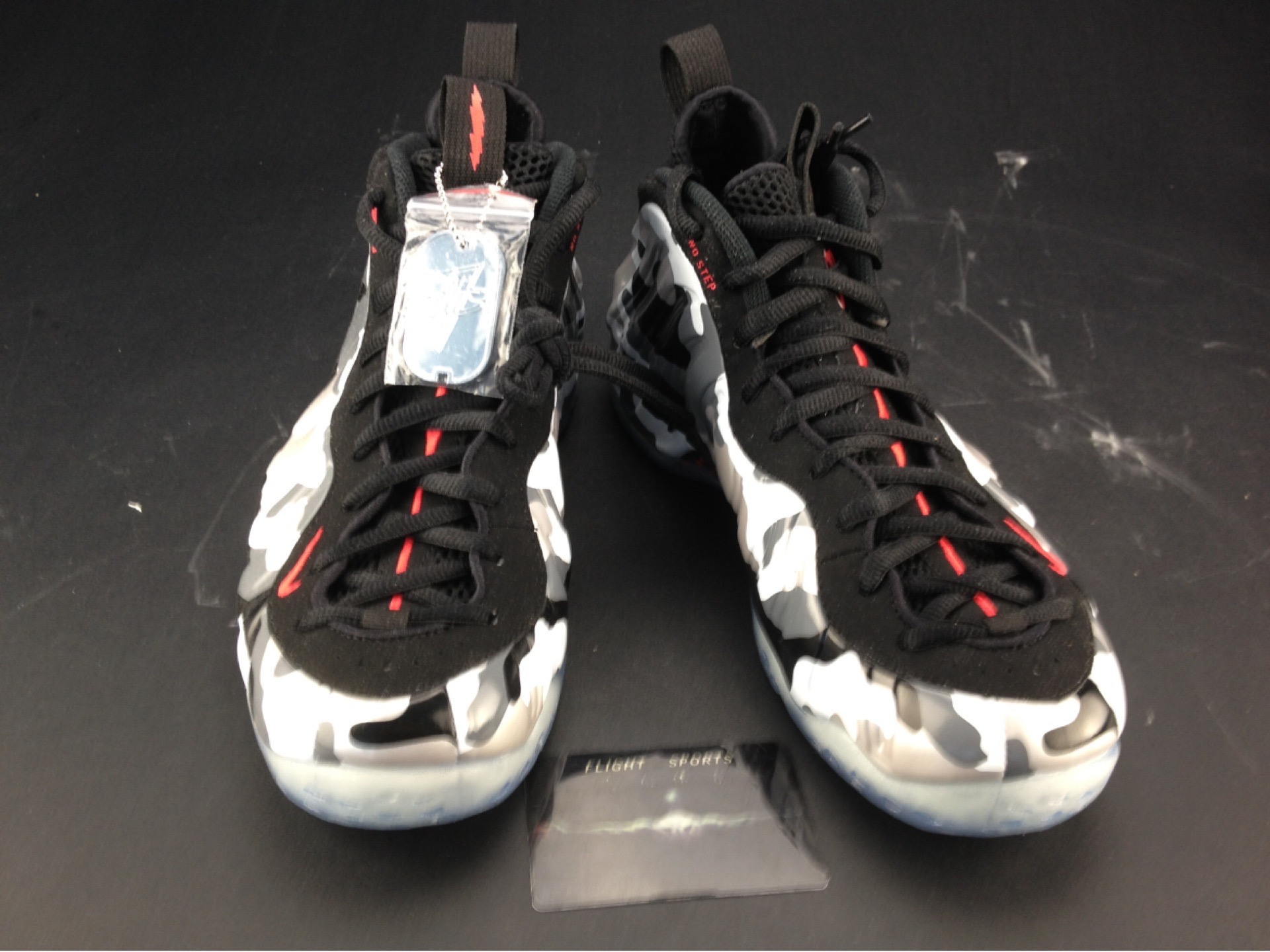 nike foamposited 迷彩喷