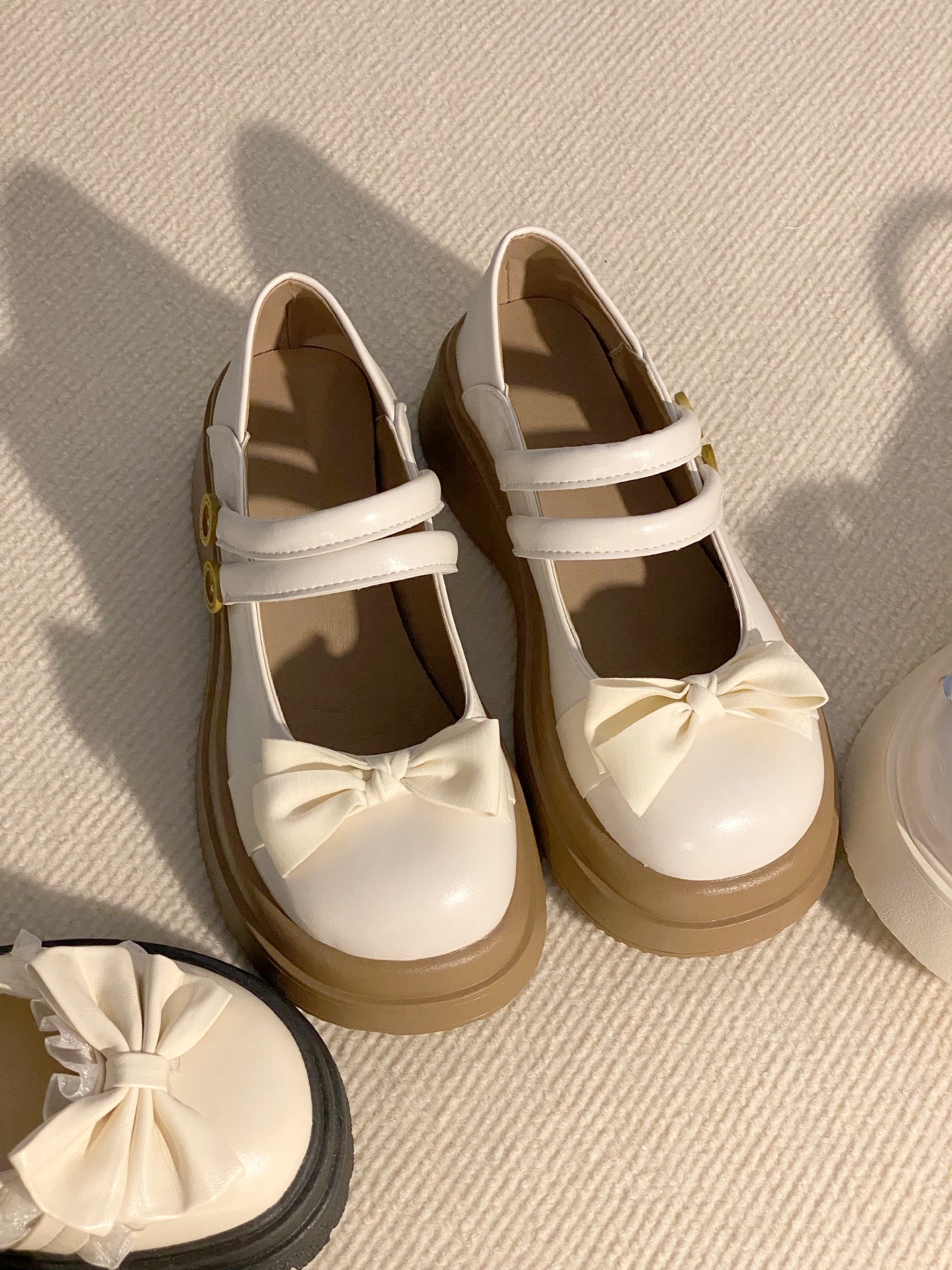 9050 的玛丽珍小皮鞋太好看了!