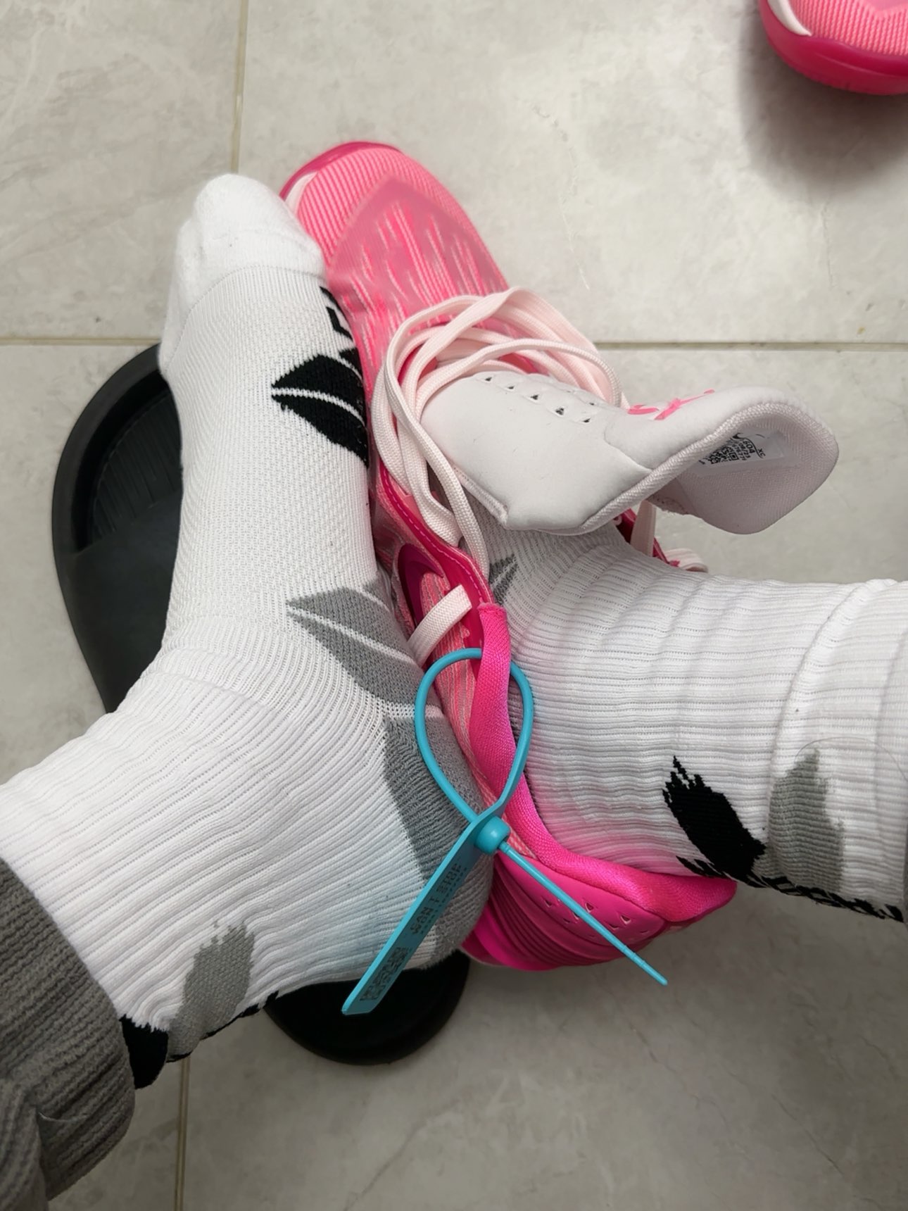 custom review-Nike Zoom GT Cut 2 EP 'Hyper Pink'