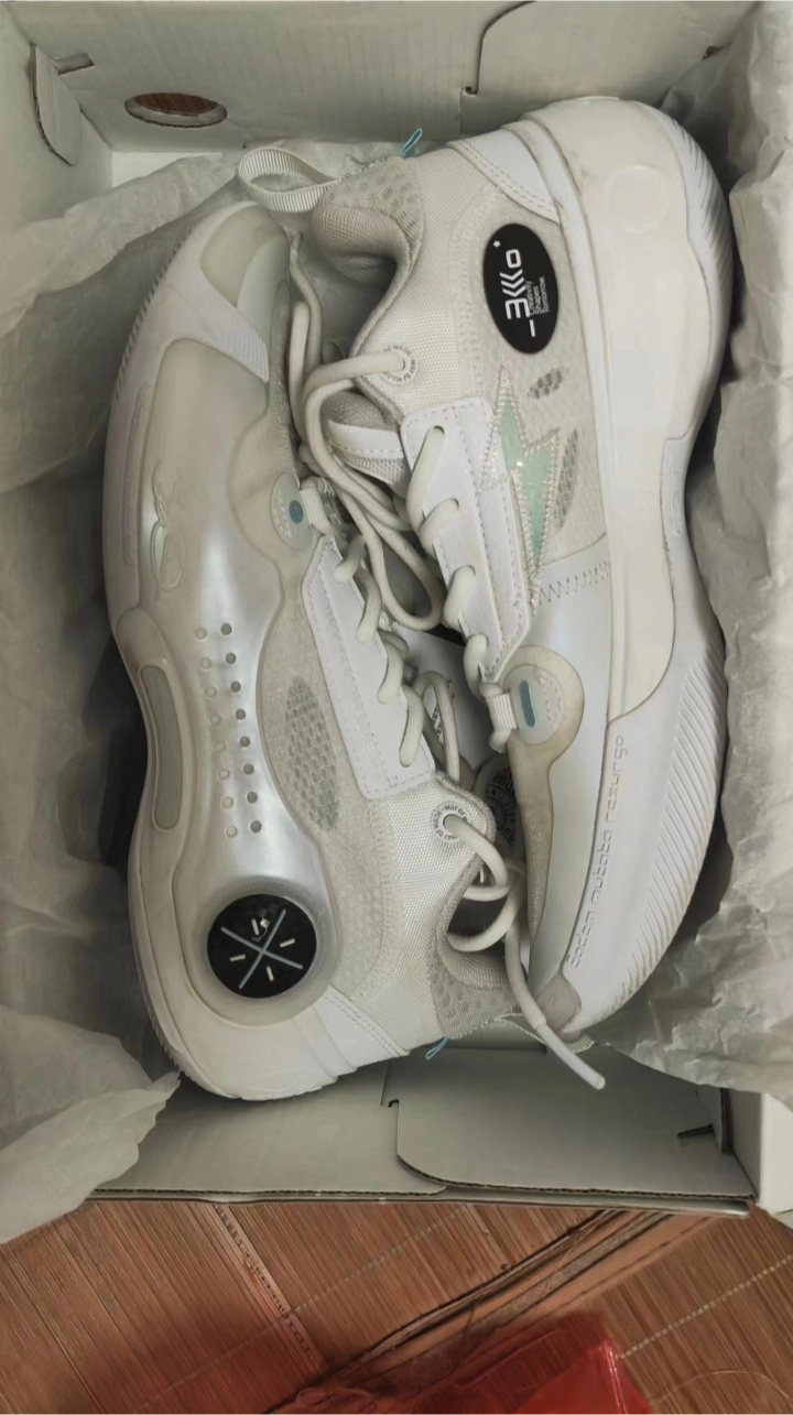 custom review-LINING Way Of Wade 10 Low 'White Hot'