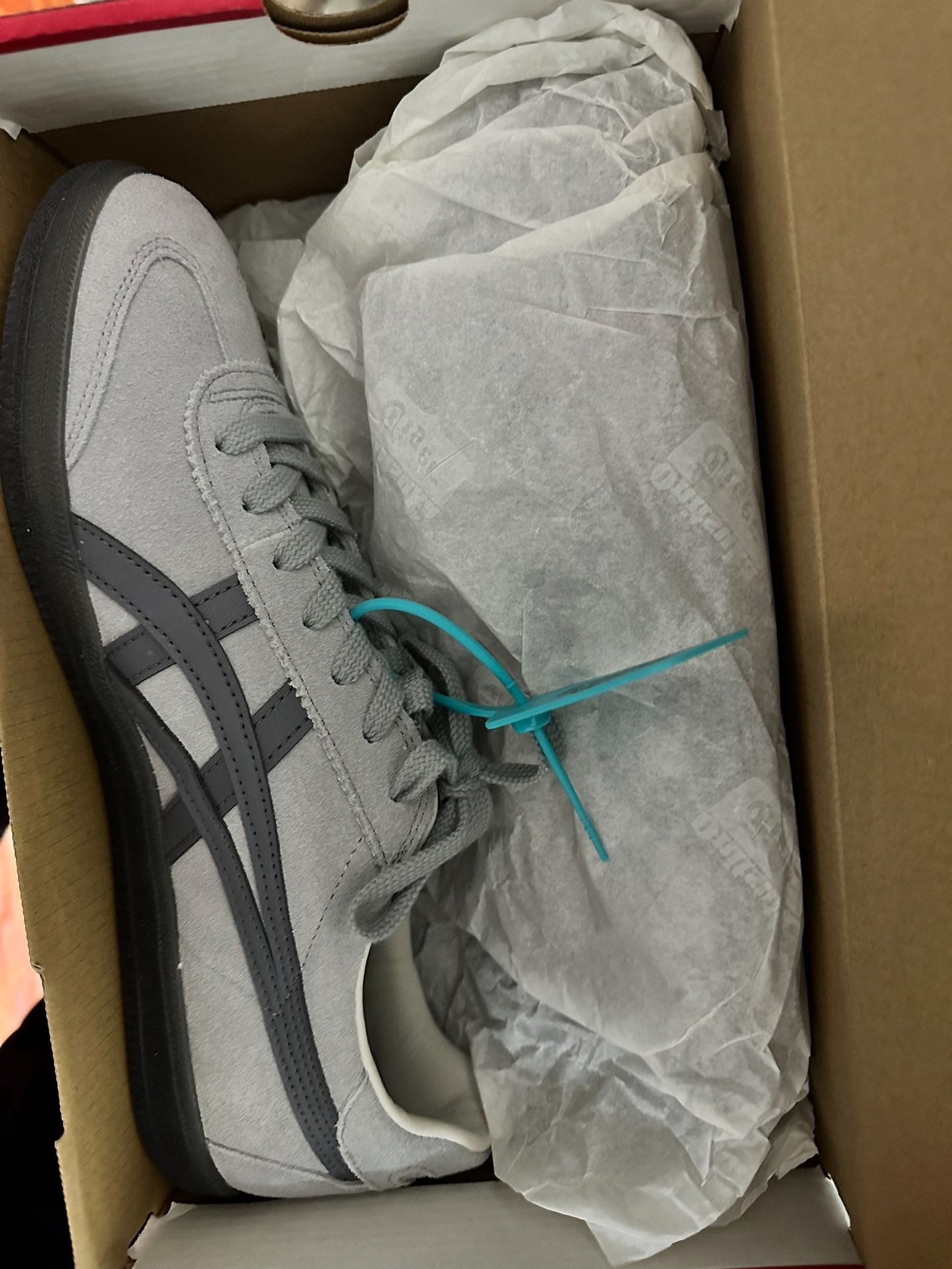 custom review-Onitsuka Tiger Tokuten Grey