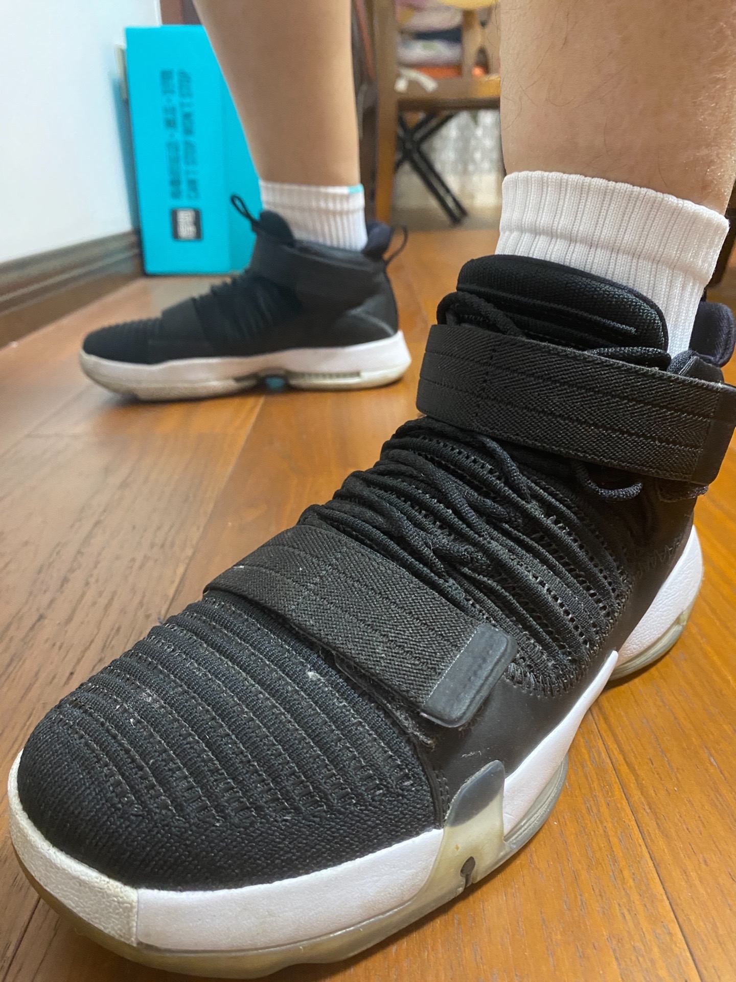 jordan supreme elevation pf 巴特勒