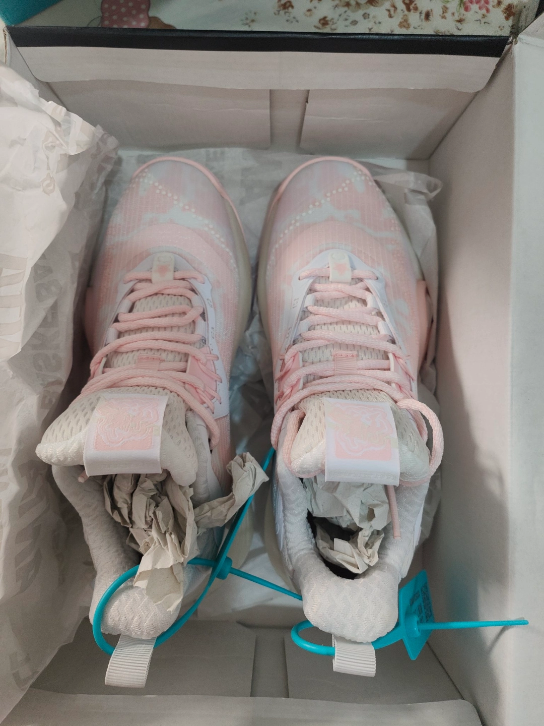 custom review-Anta Bubble Bomb Performance Basketball Shoes Women's Pink White