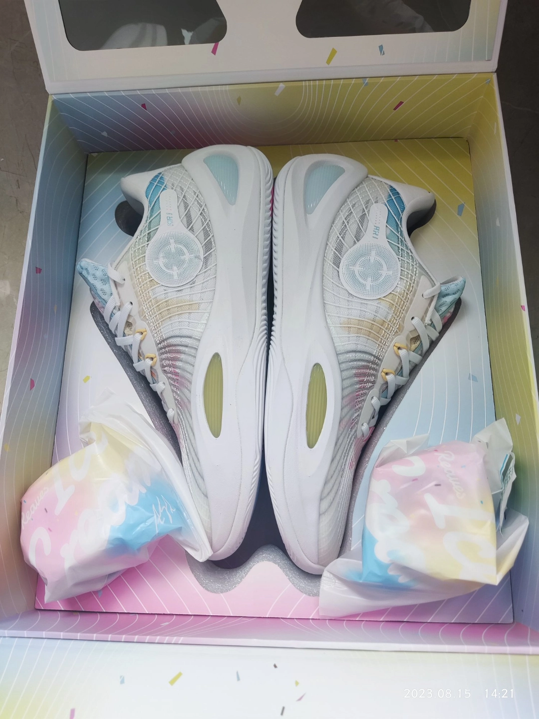 custom review-RIGORER Reeves Generation Low Top Basketball Shoes Men's White Pink Yellow